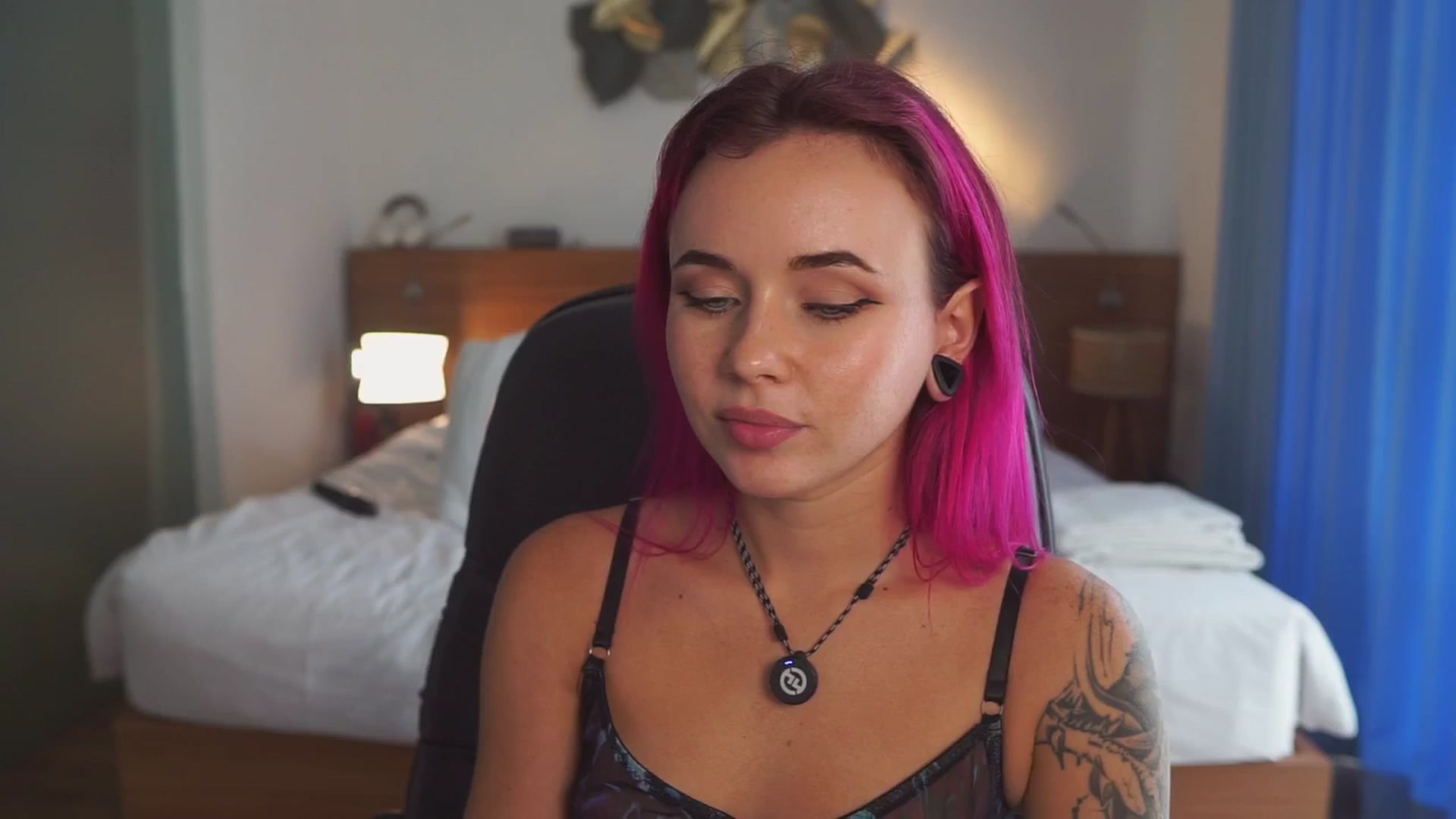 Gallery image thumbnail from Sarah_Pink's myfreecams stream on, 02/08/2026, 09:18 image 1 of 20