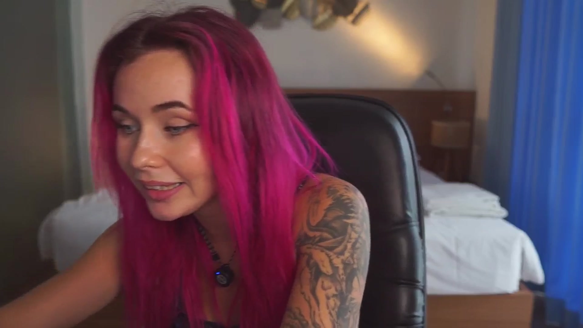 Gallery image thumbnail from Sarah_Pink's myfreecams stream on, 02/08/2026, 09:18 image 20 of 20
