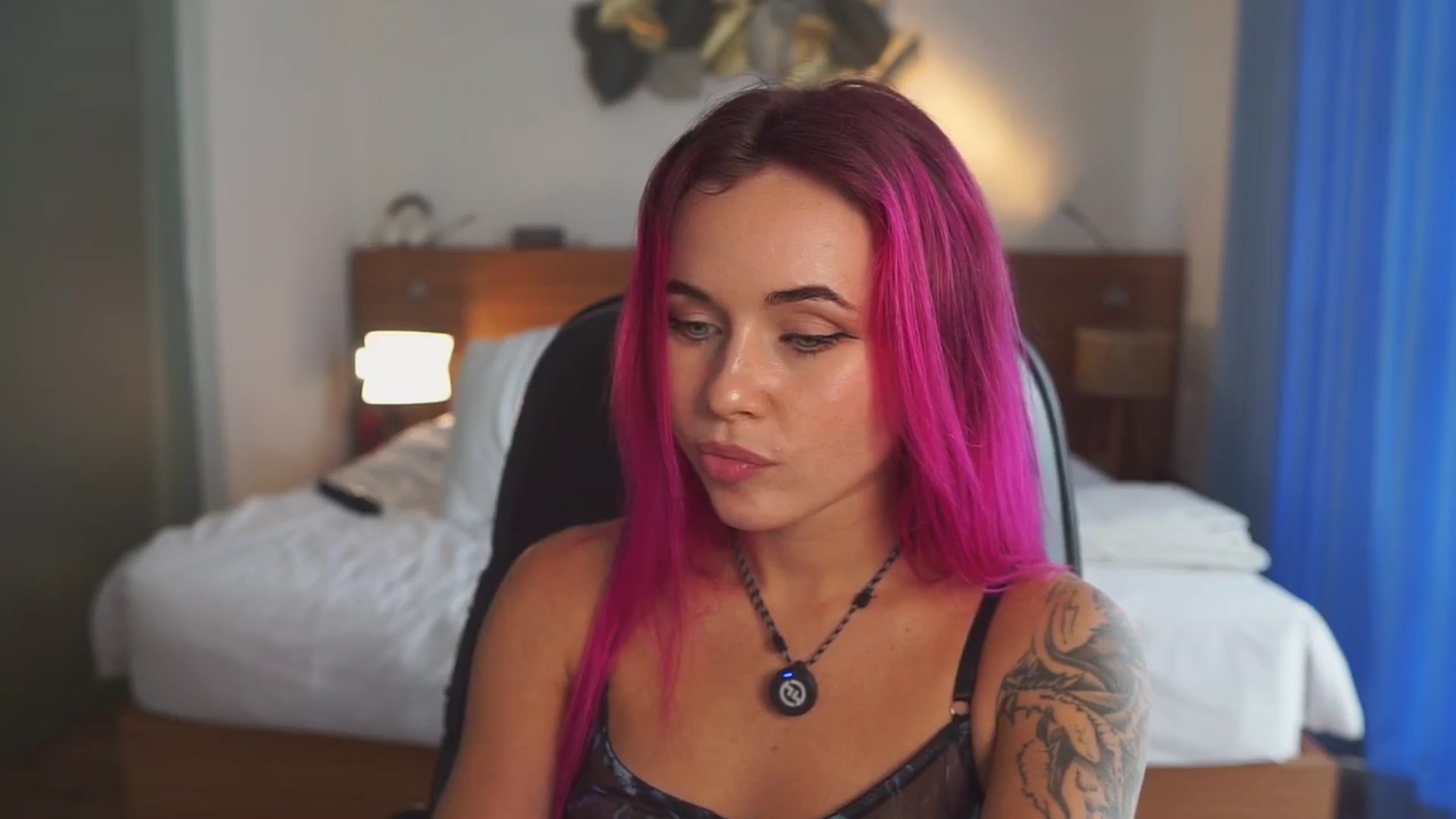 Gallery image thumbnail from Sarah_Pink's myfreecams stream on, 02/08/2026, 09:18 image 9 of 20