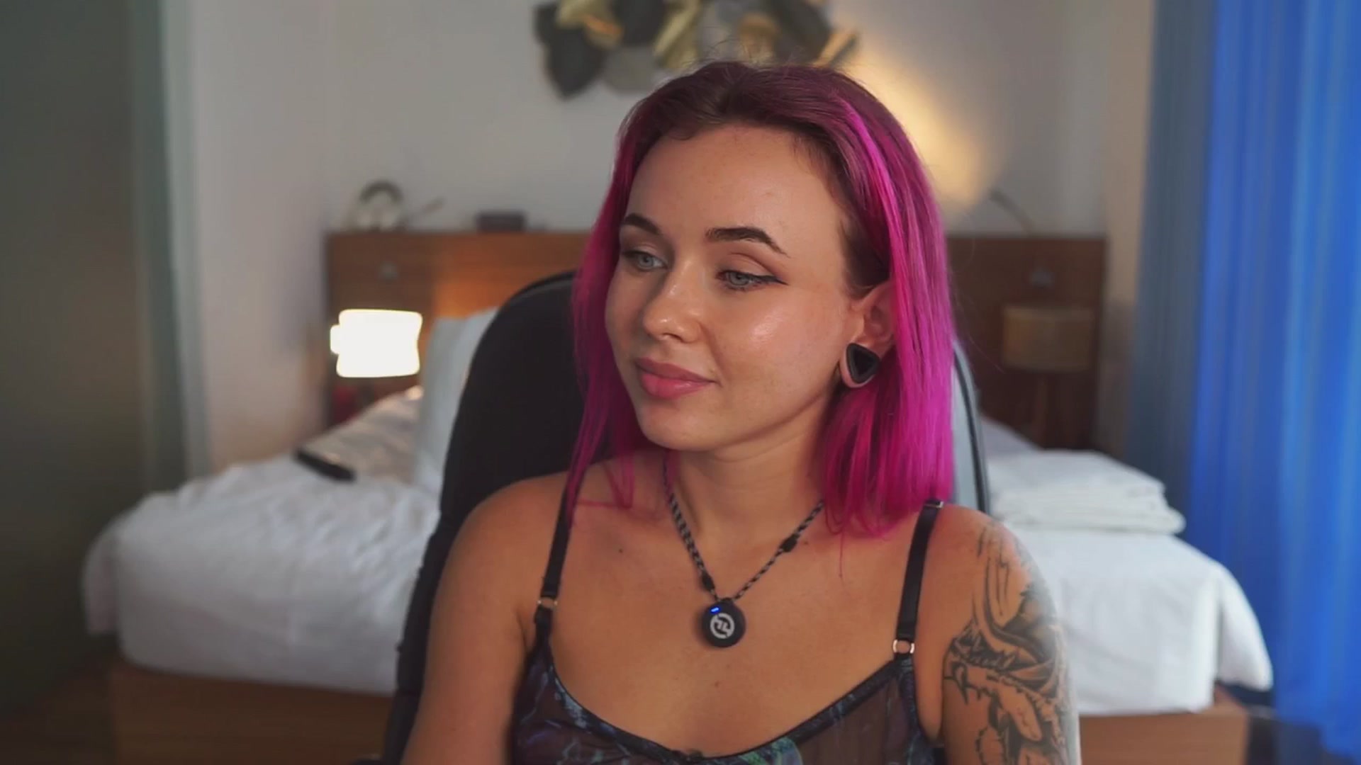 Gallery image thumbnail from Sarah_Pink's myfreecams stream on, 02/08/2026, 09:18 image 5 of 20