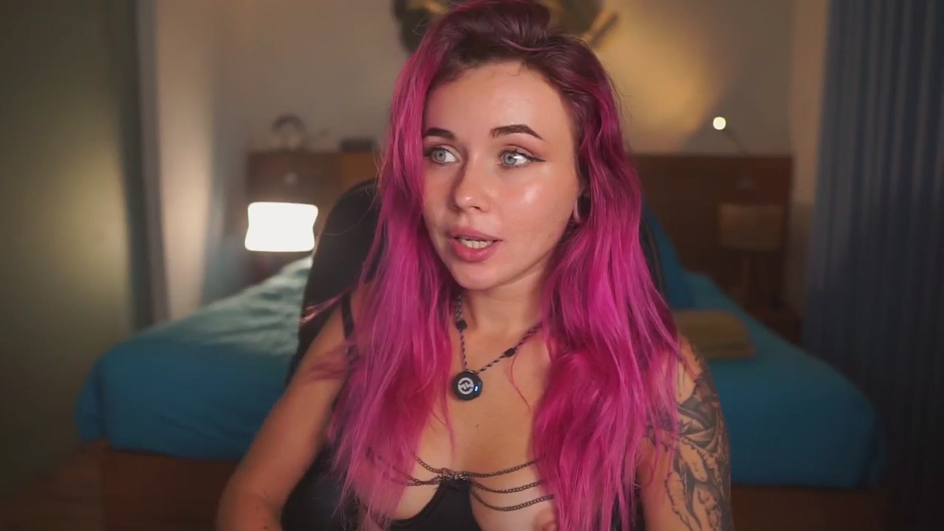 Gallery image thumbnail from Sarah_Pink's myfreecams stream on, 02/13/2026, 14:23 image 16 of 20