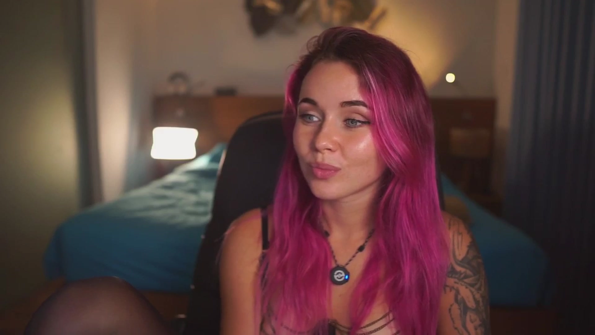 Gallery image thumbnail from Sarah_Pink's myfreecams stream on, 02/13/2026, 14:53 image 9 of 20