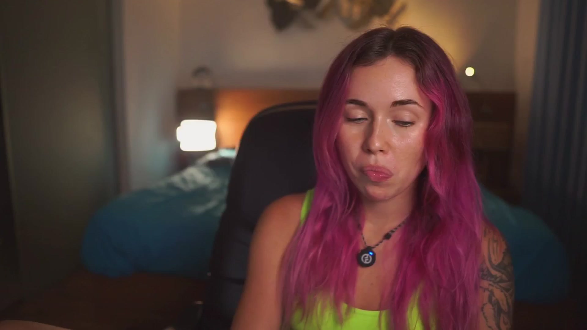 Gallery image thumbnail from Sarah_Pink's myfreecams stream on, 02/19/2026, 15:22 image 17 of 20