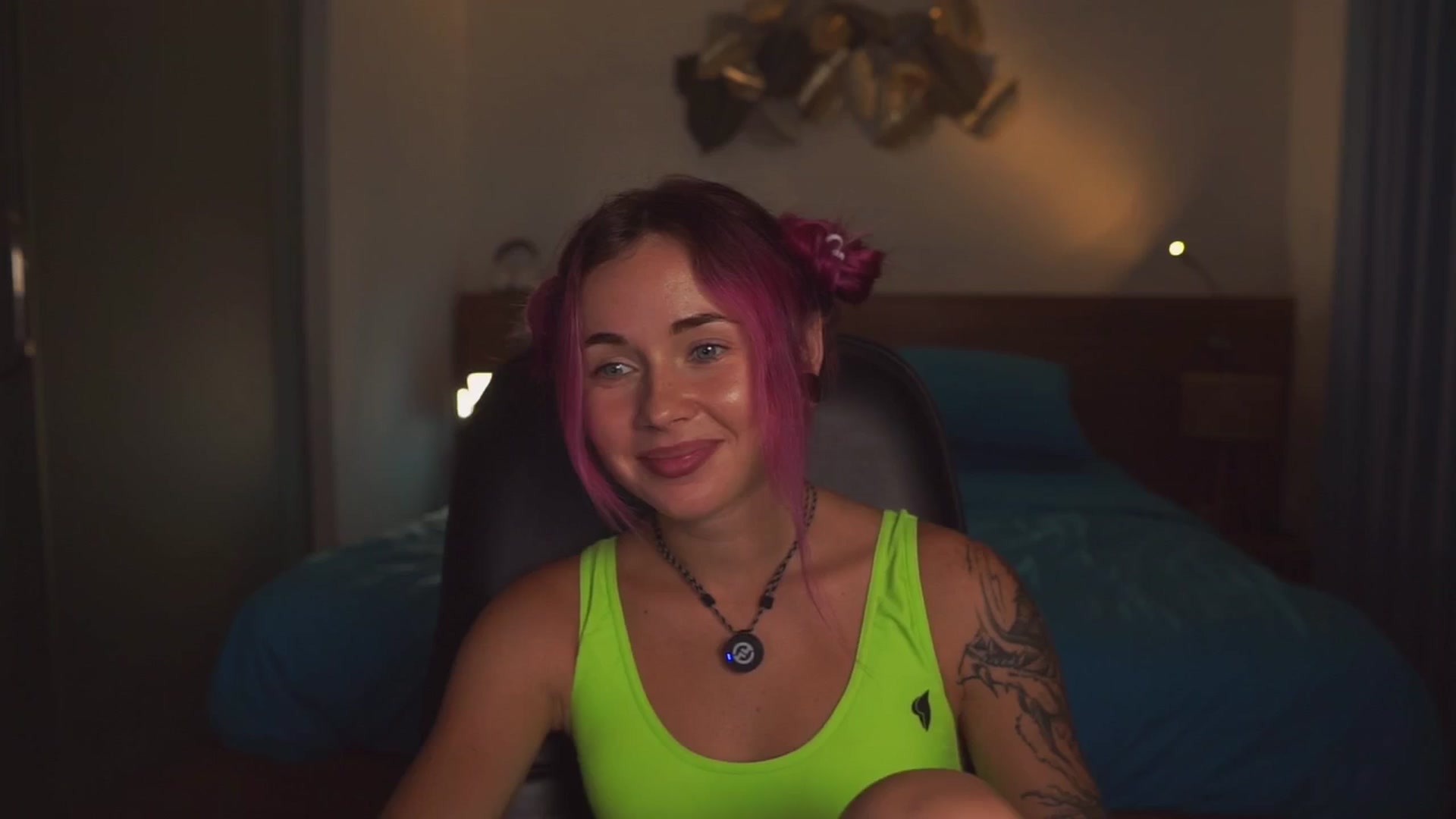 Gallery image thumbnail from Sarah_Pink's myfreecams stream on, 02/19/2026, 15:22 image 2 of 20