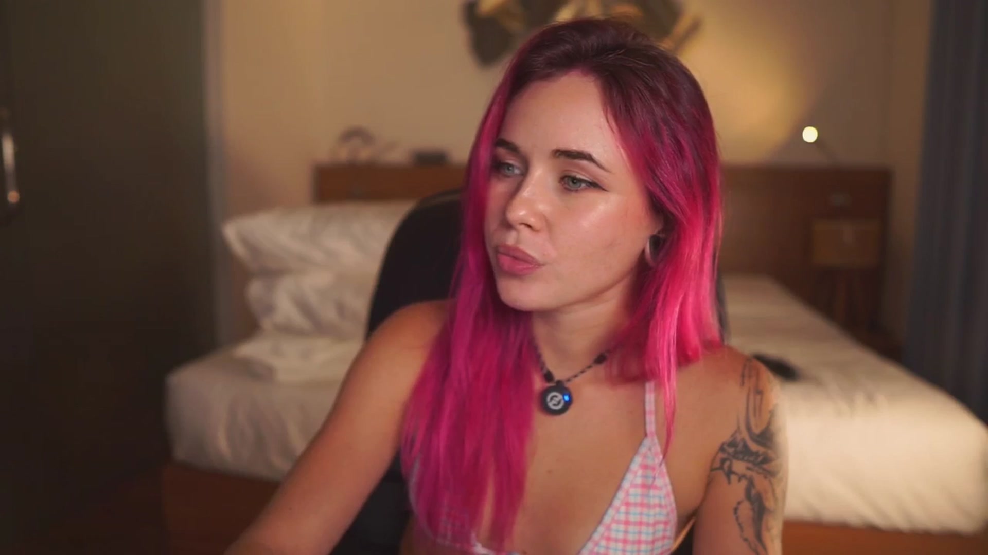 Gallery image thumbnail from Sarah_Pink's myfreecams stream on, 02/20/2026, 12:33 image 18 of 20