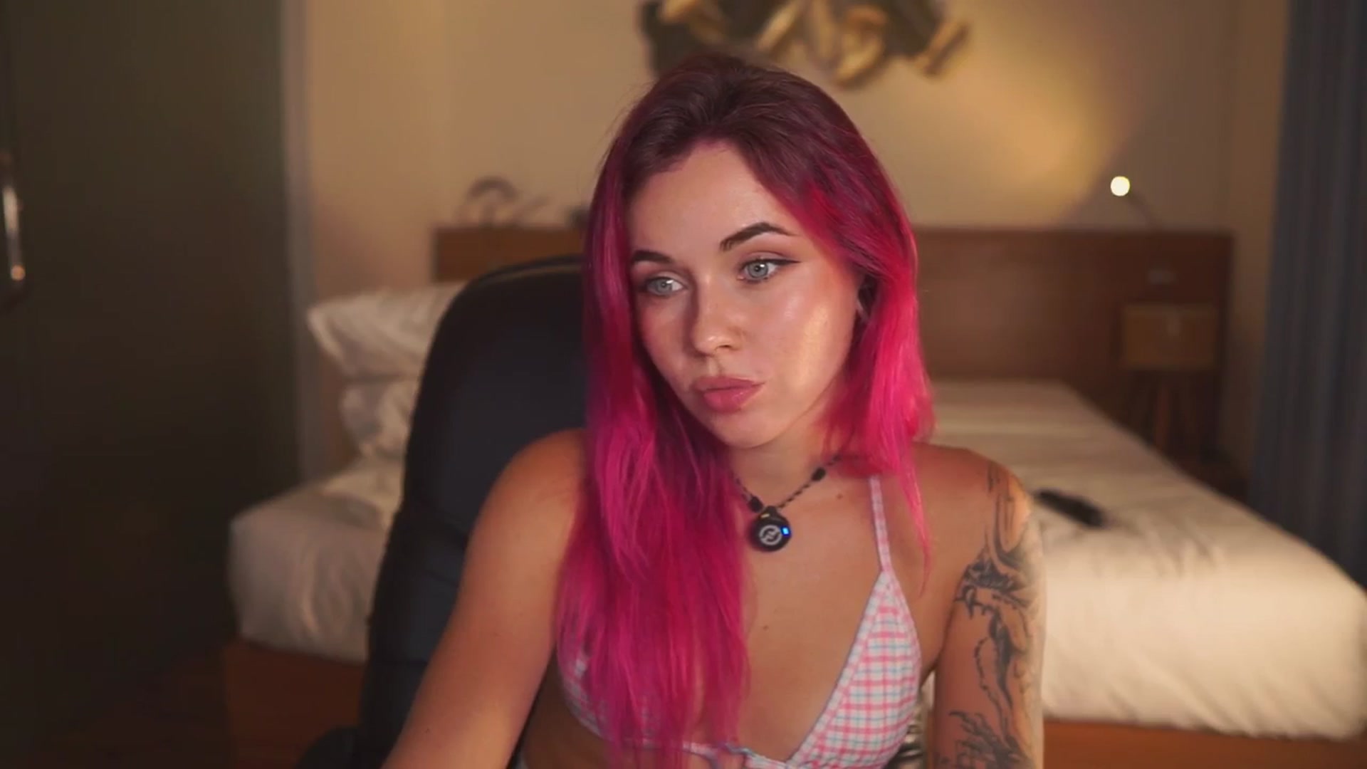 Gallery image thumbnail from Sarah_Pink's myfreecams stream on, 02/20/2026, 12:33 image 16 of 20
