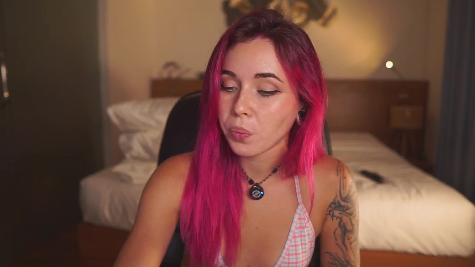 Gallery image thumbnail from Sarah_Pink's myfreecams stream on, 02/20/2026, 12:33 image 17 of 20