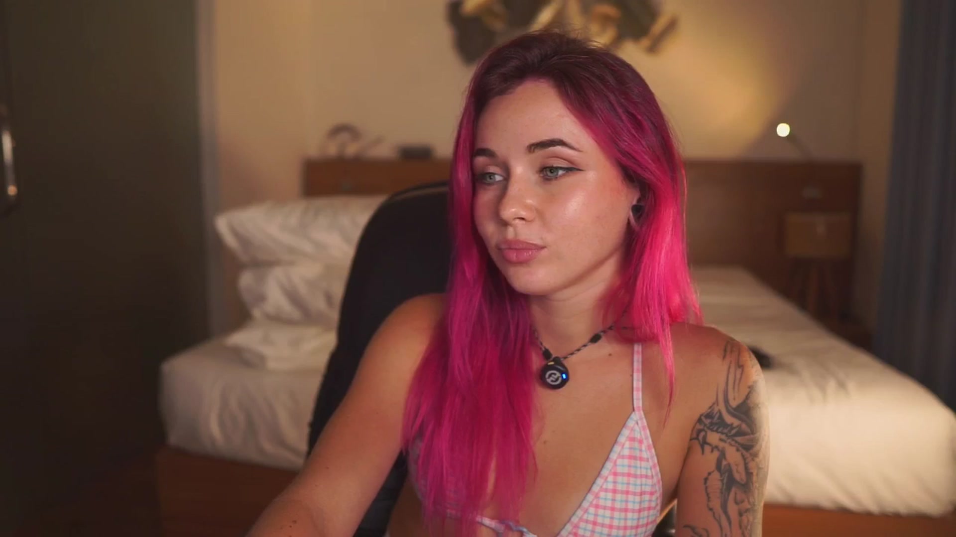Gallery image thumbnail from Sarah_Pink's myfreecams stream on, 02/20/2026, 12:33 image 15 of 20