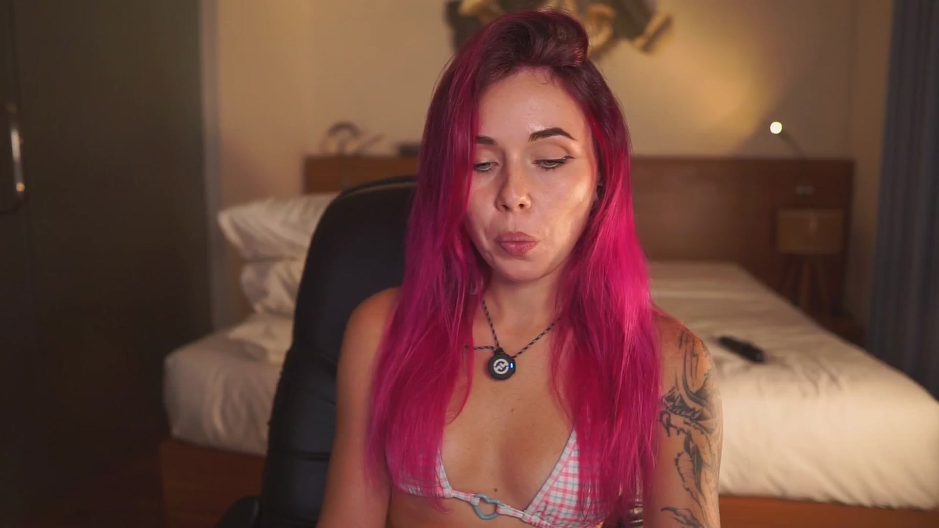 Gallery image thumbnail from Sarah_Pink's myfreecams stream on, 02/20/2026, 12:33 image 2 of 20