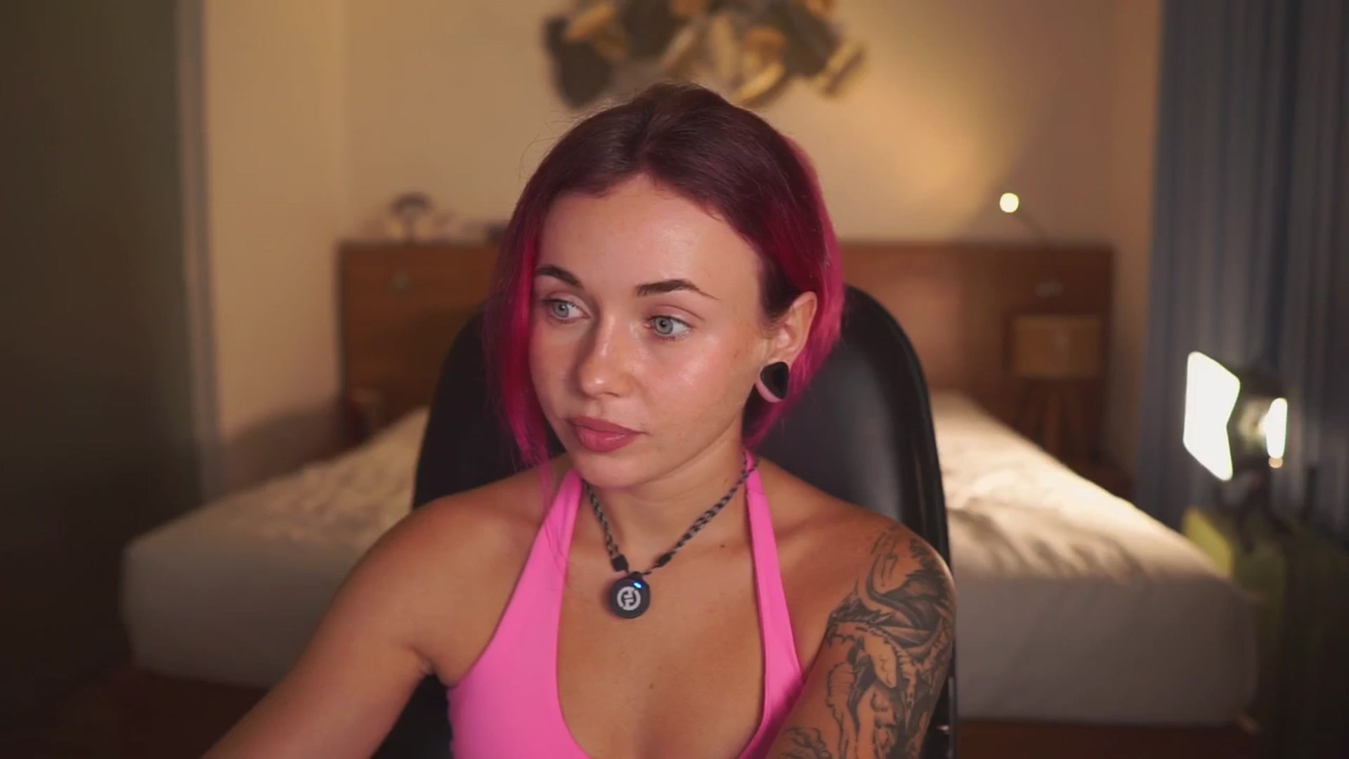 Gallery image thumbnail from Sarah_Pink's myfreecams stream on, 02/21/2026, 15:50 image 9 of 20