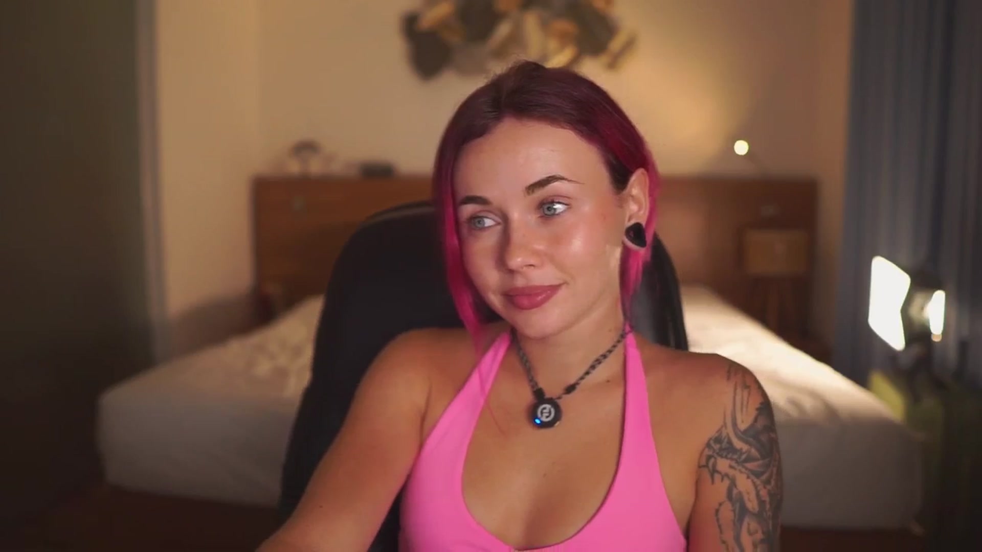 Gallery image thumbnail from Sarah_Pink's myfreecams stream on, 02/21/2026, 15:50 image 2 of 20