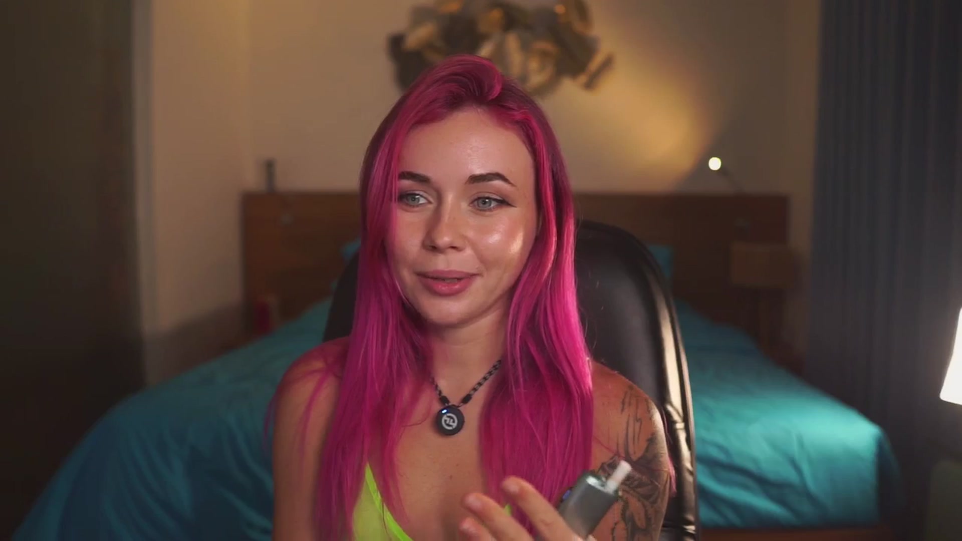 Gallery image thumbnail from Sarah_Pink's myfreecams stream on, 03/05/2026, 16:15 image 5 of 20