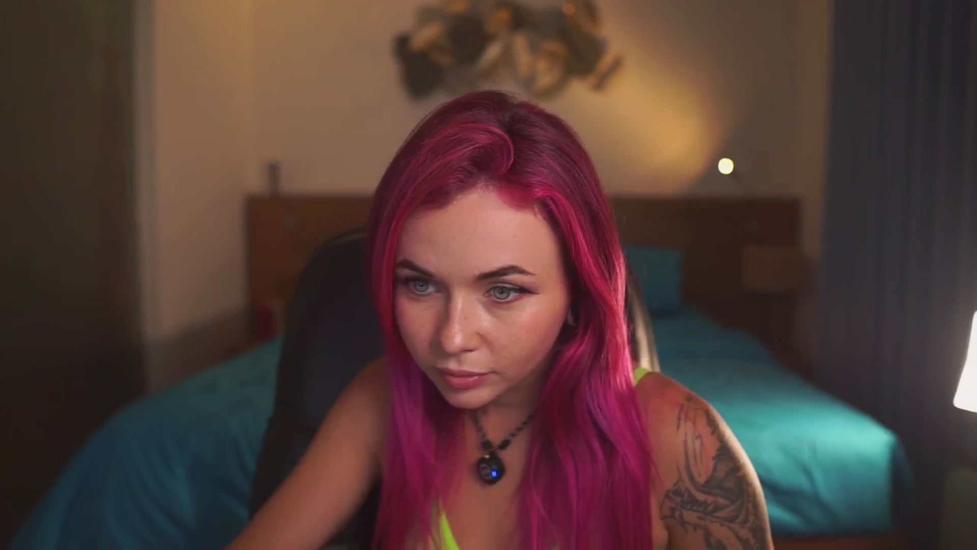 Gallery image thumbnail from Sarah_Pink's myfreecams stream on, 03/05/2026, 16:15 image 3 of 20