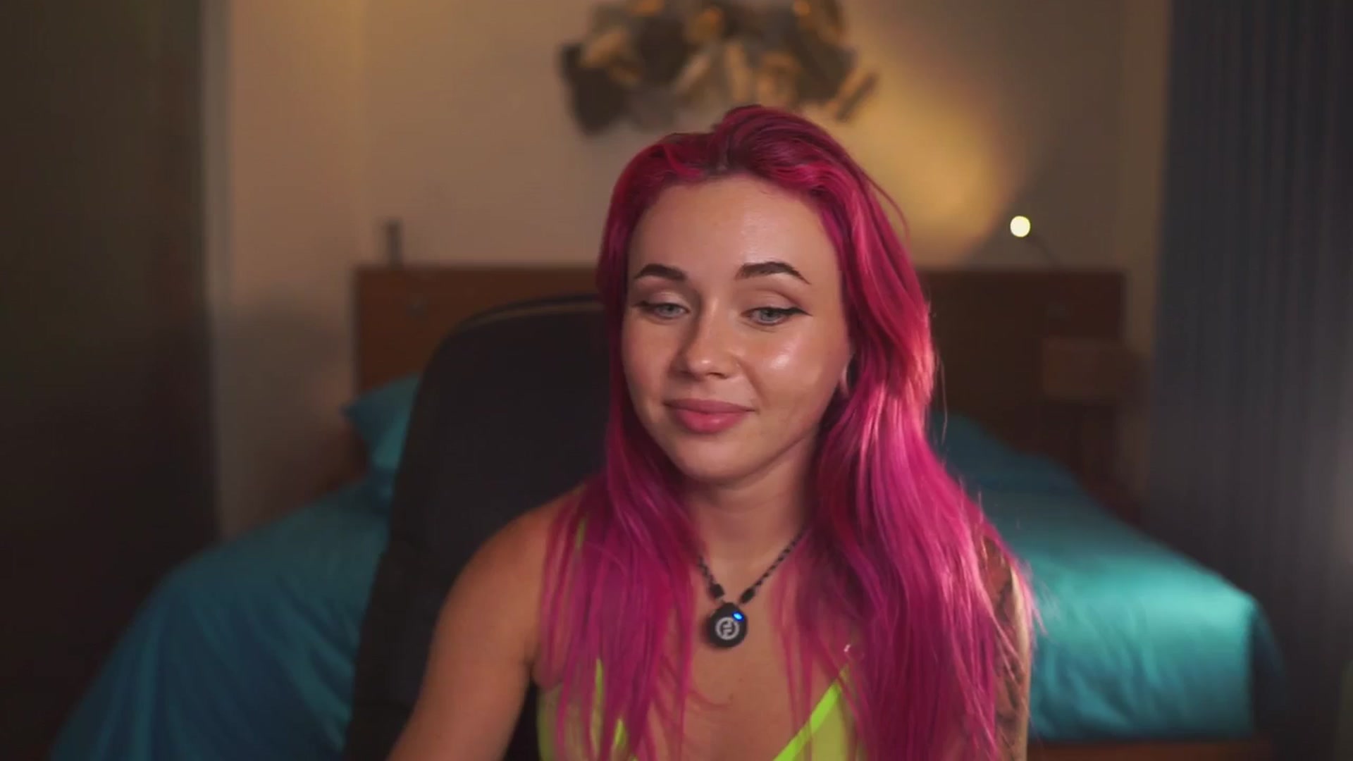Gallery image thumbnail from Sarah_Pink's myfreecams stream on, 03/05/2026, 16:15 image 17 of 20