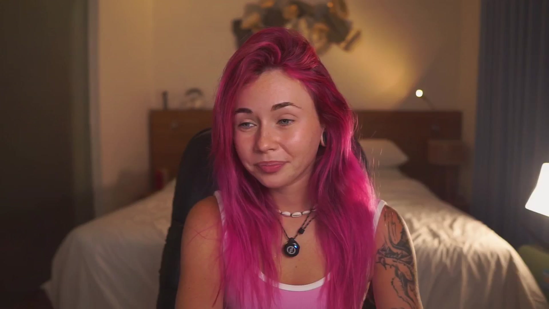Gallery image thumbnail from Sarah_Pink's myfreecams stream on, 03/07/2026, 14:47 image 5 of 20
