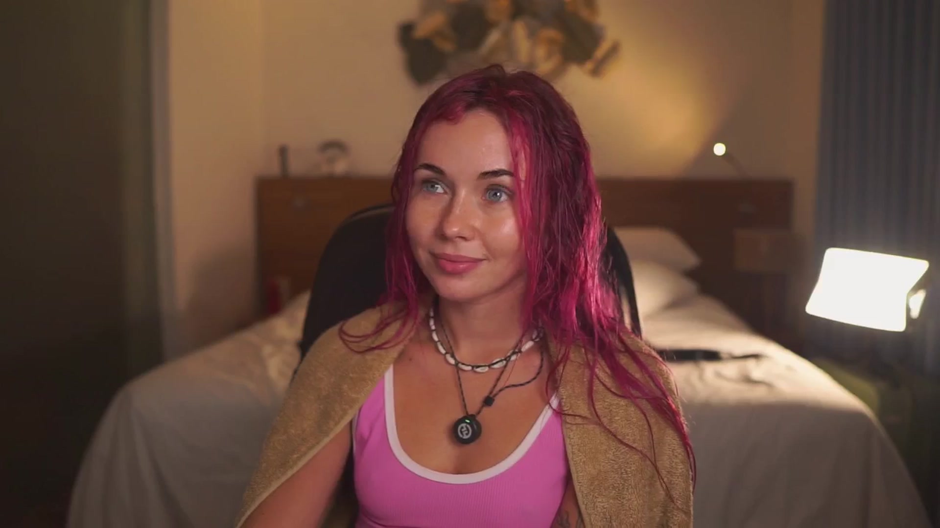 Gallery image thumbnail from Sarah_Pink's myfreecams stream on, 03/07/2026, 17:03 image 15 of 20