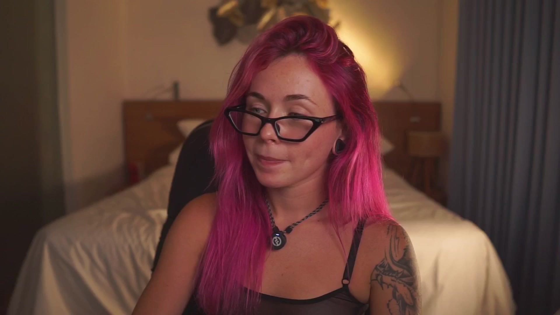 Gallery image thumbnail from Sarah_Pink's myfreecams stream on, 03/08/2026, 16:02 image 5 of 20