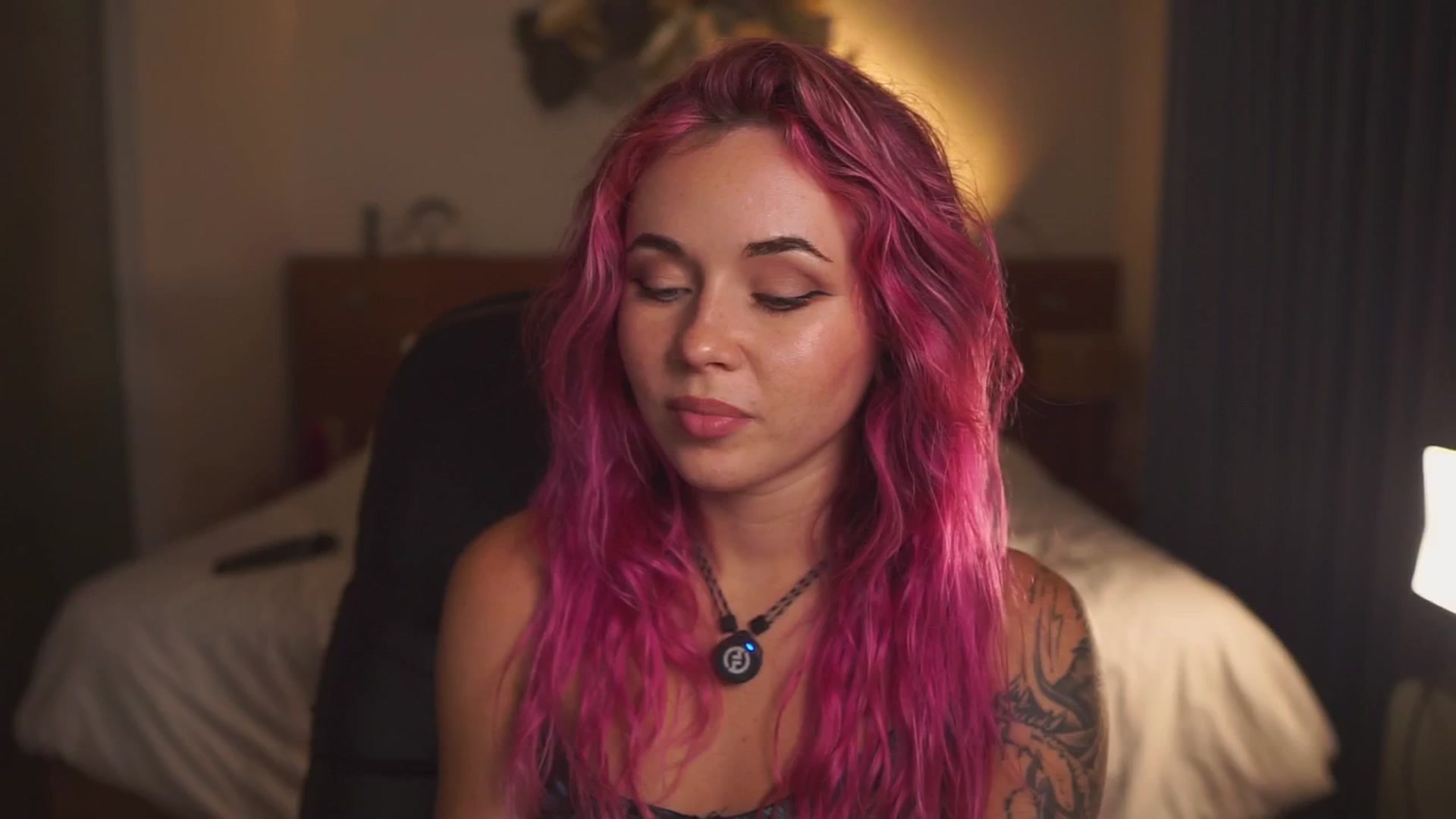 Gallery image thumbnail from Sarah_Pink's myfreecams stream on, 03/12/2026, 17:01 image 6 of 20