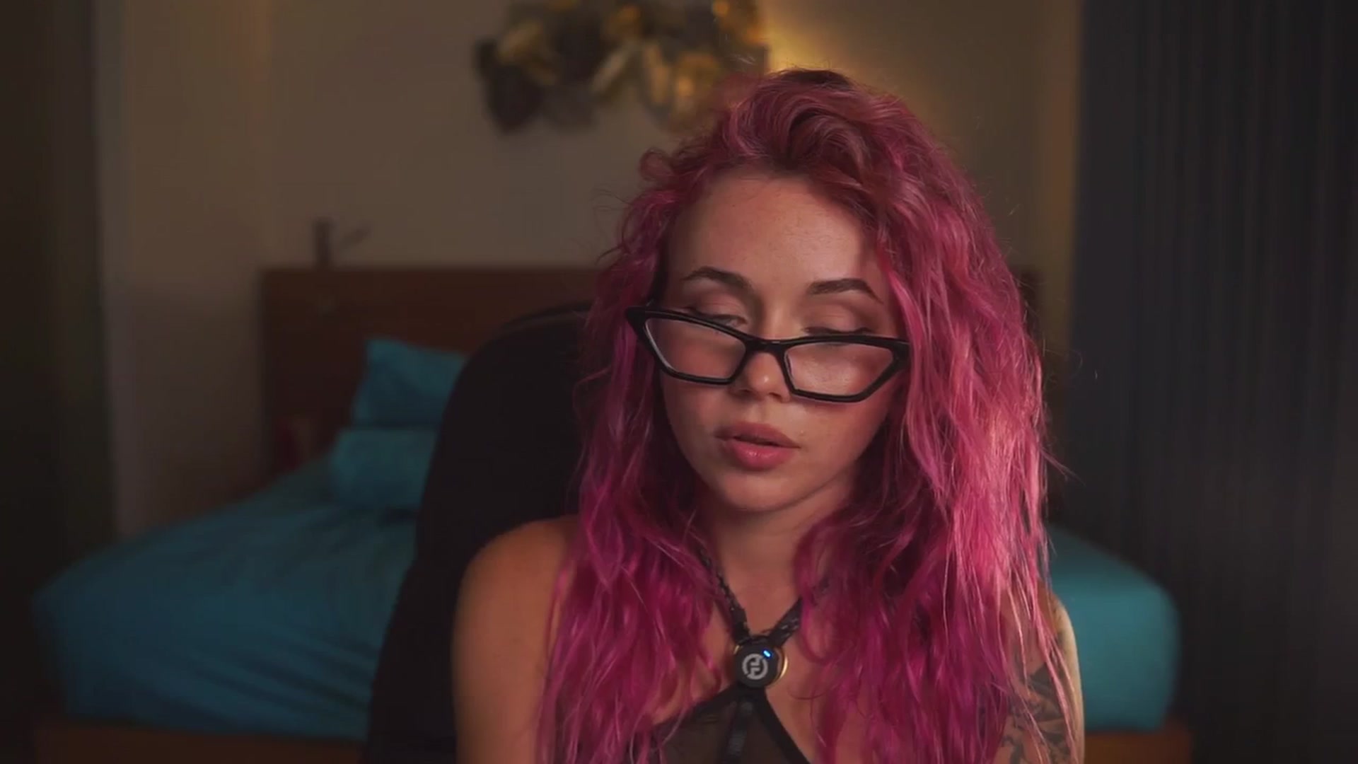 Gallery image thumbnail from Sarah_Pink's myfreecams stream on, 03/13/2026, 15:58 image 14 of 20