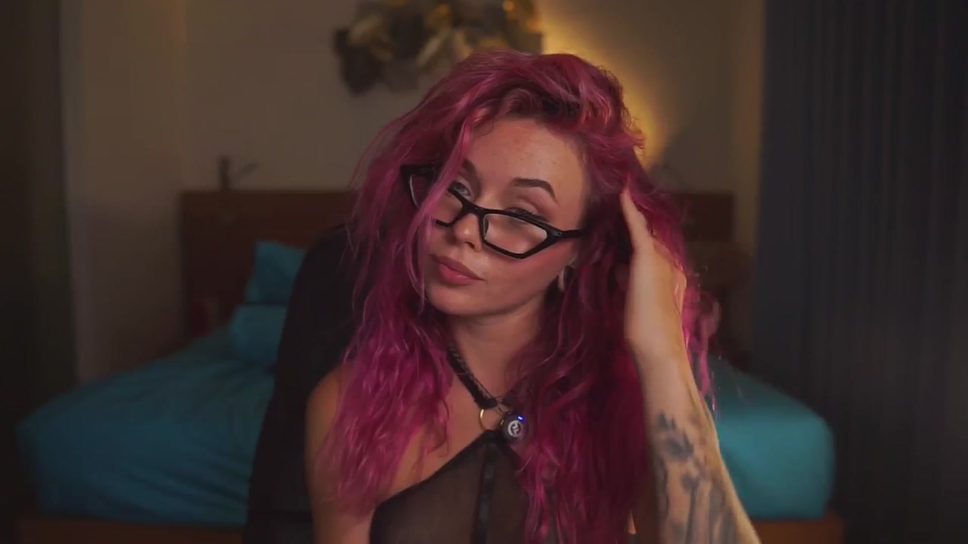 Gallery image thumbnail from Sarah_Pink's myfreecams stream on, 03/13/2026, 15:58 image 15 of 20