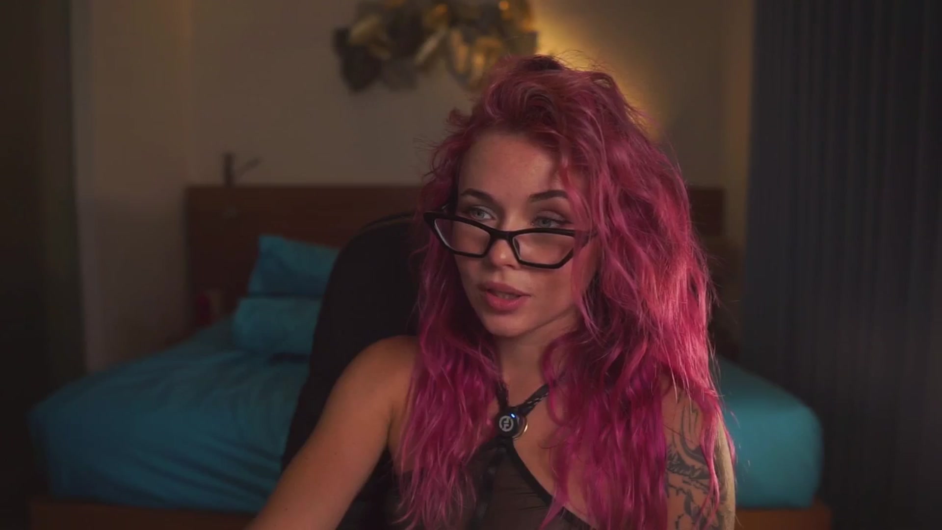 Gallery image thumbnail from Sarah_Pink's myfreecams stream on, 03/13/2026, 15:58 image 13 of 20