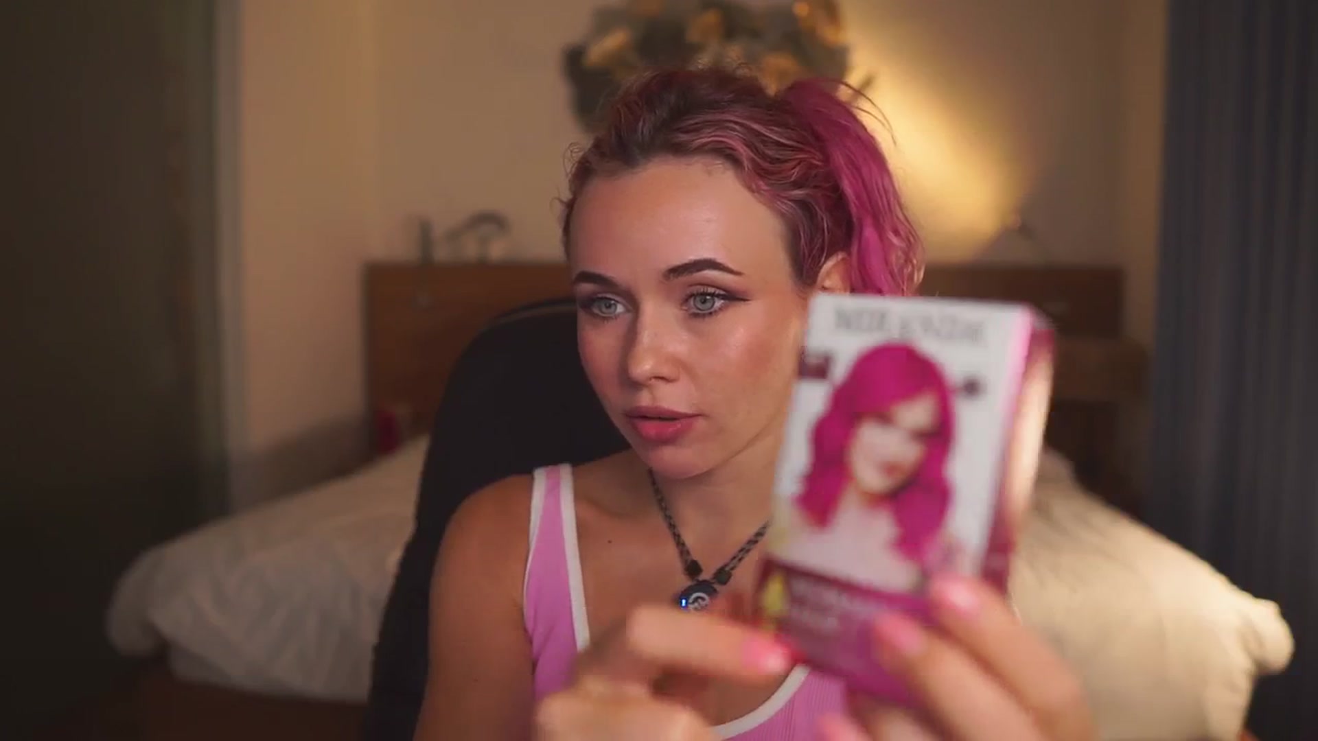Gallery image thumbnail from Sarah_Pink's myfreecams stream on, 03/23/2026, 14:33 image 5 of 20