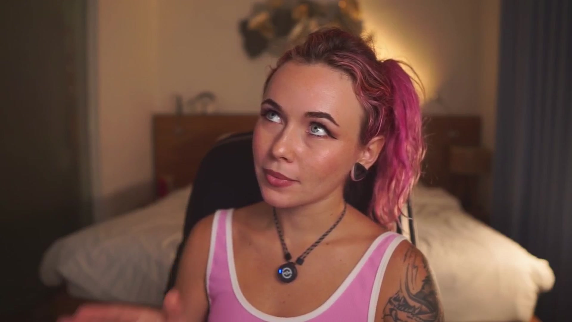 Gallery image thumbnail from Sarah_Pink's myfreecams stream on, 03/23/2026, 14:33 image 13 of 20