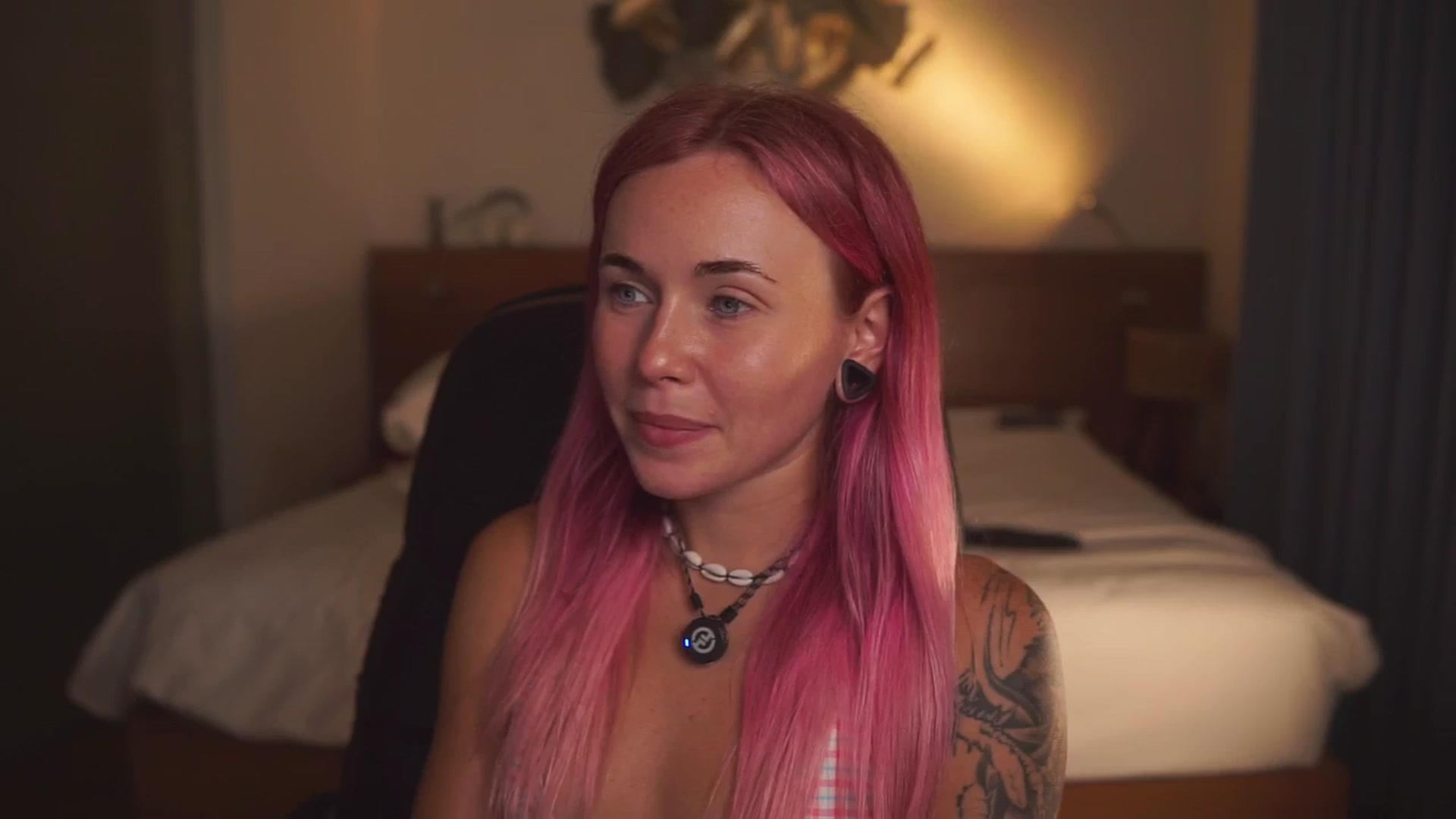 Gallery image thumbnail from Sarah_Pink's myfreecams stream on, 03/24/2026, 15:41 image 13 of 20