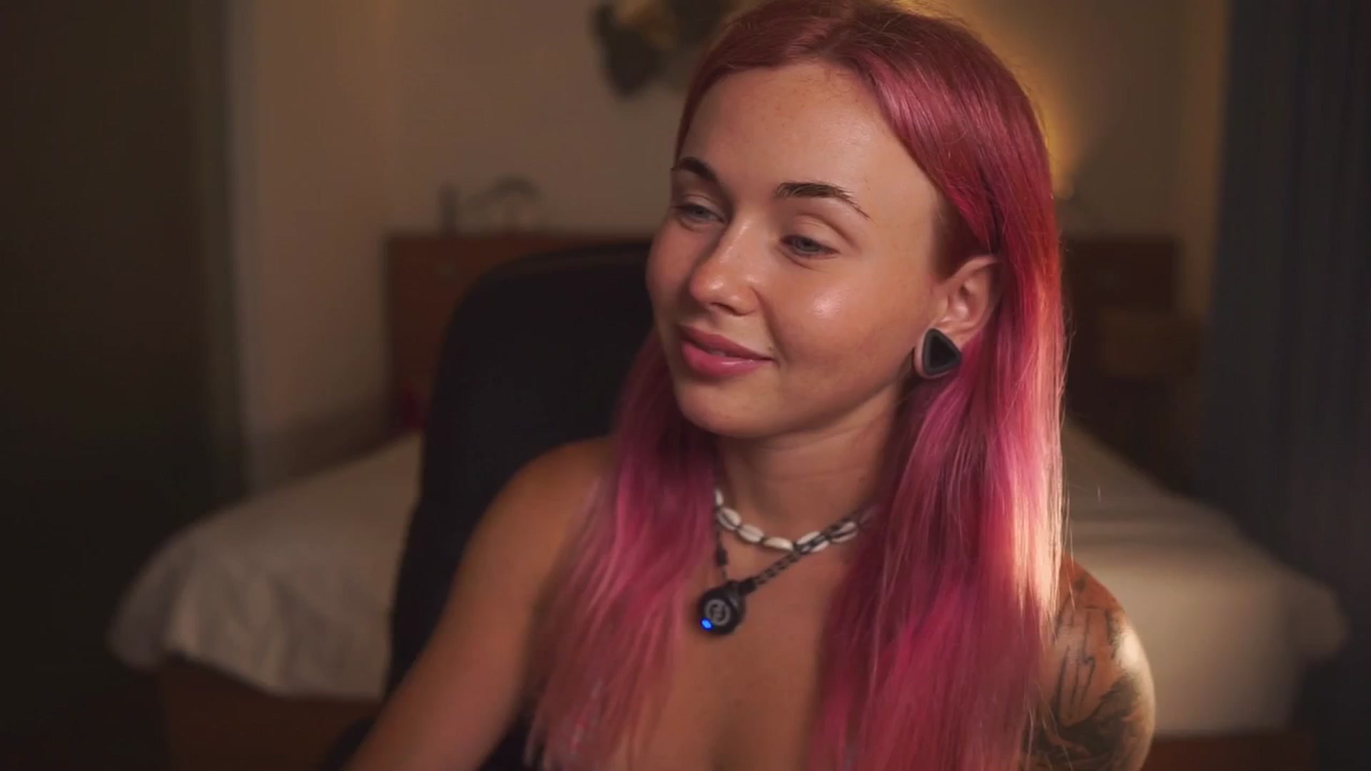 Gallery image thumbnail from Sarah_Pink's myfreecams stream on, 03/24/2026, 15:41 image 1 of 20