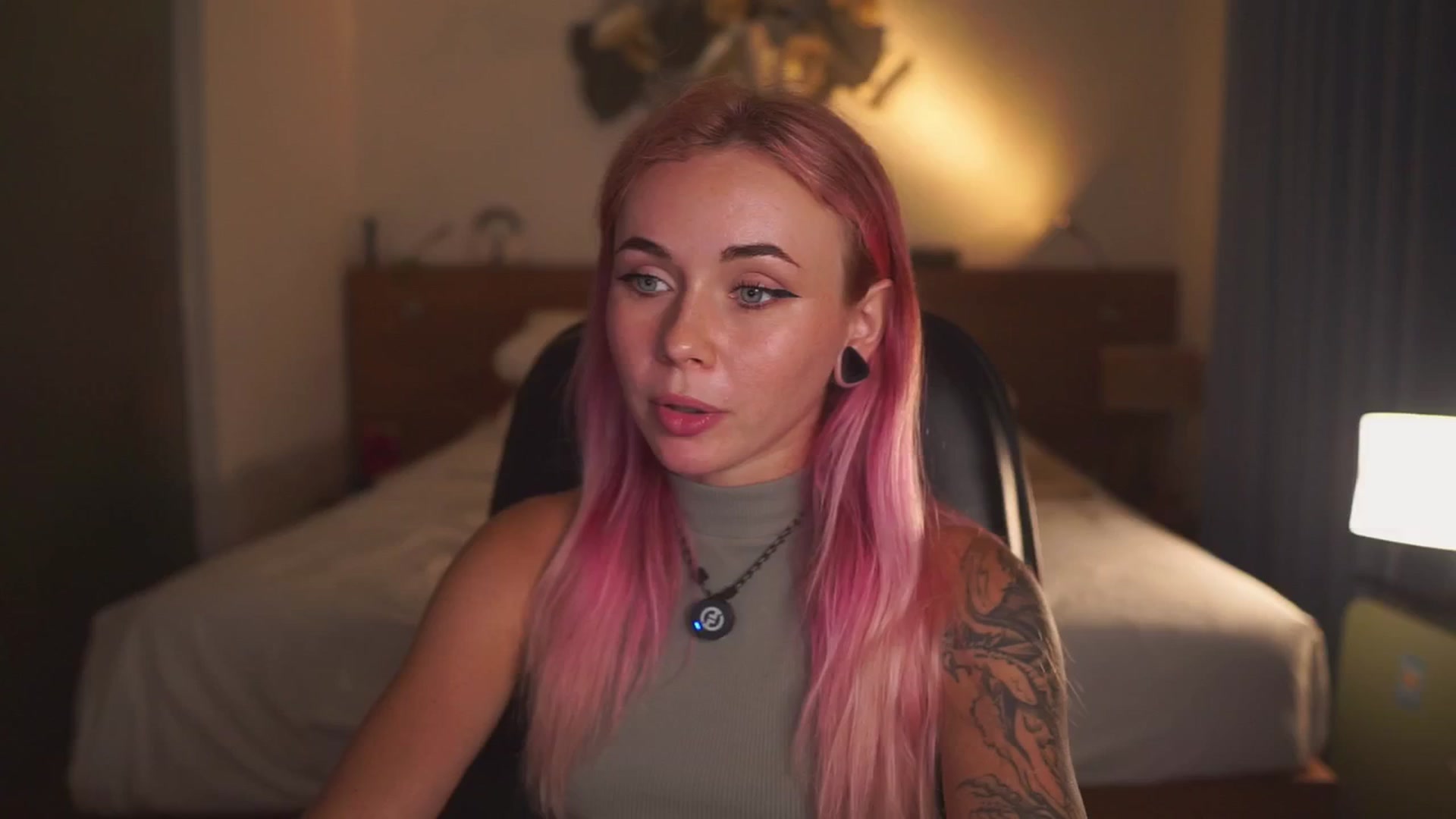 Gallery image thumbnail from Sarah_Pink's myfreecams stream on, 04/04/2026, 14:24 image 2 of 20