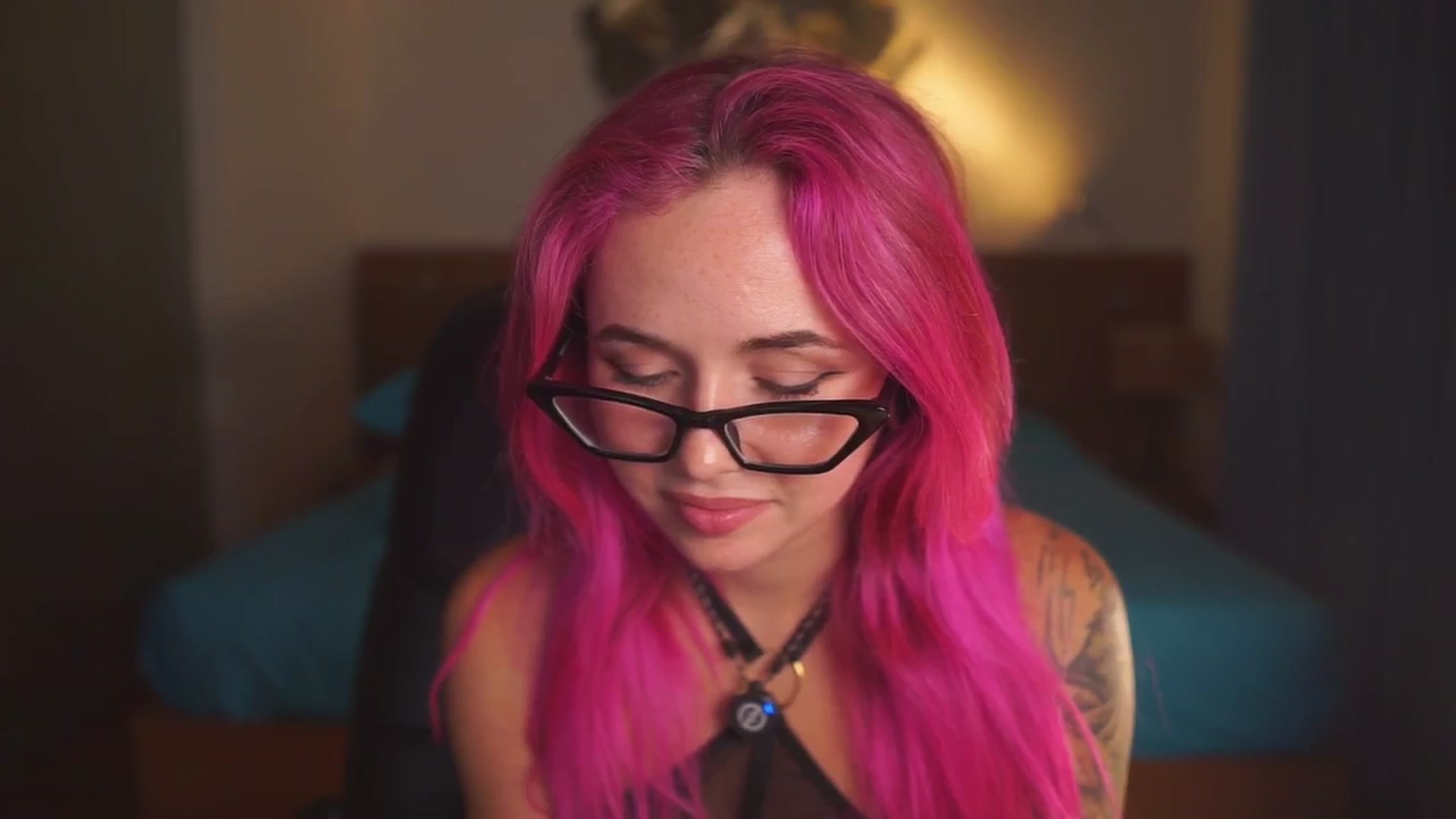 Gallery image thumbnail from Sarah_Pink's myfreecams stream on, 04/24/2026, 16:01 image 11 of 20