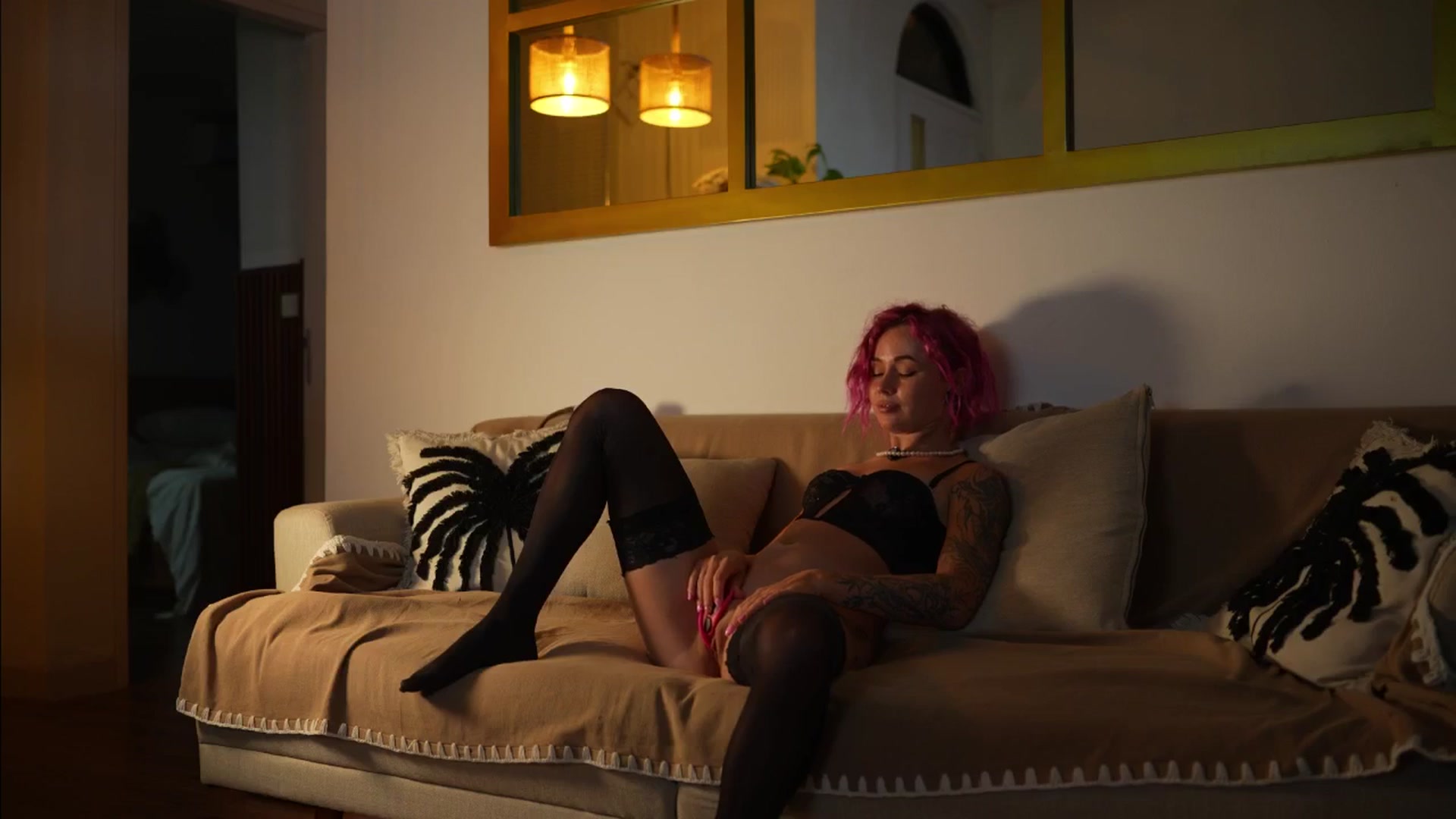 Gallery image thumbnail from Sarah_Pink's myfreecams stream on, 05/03/2026, 16:18 image 17 of 20