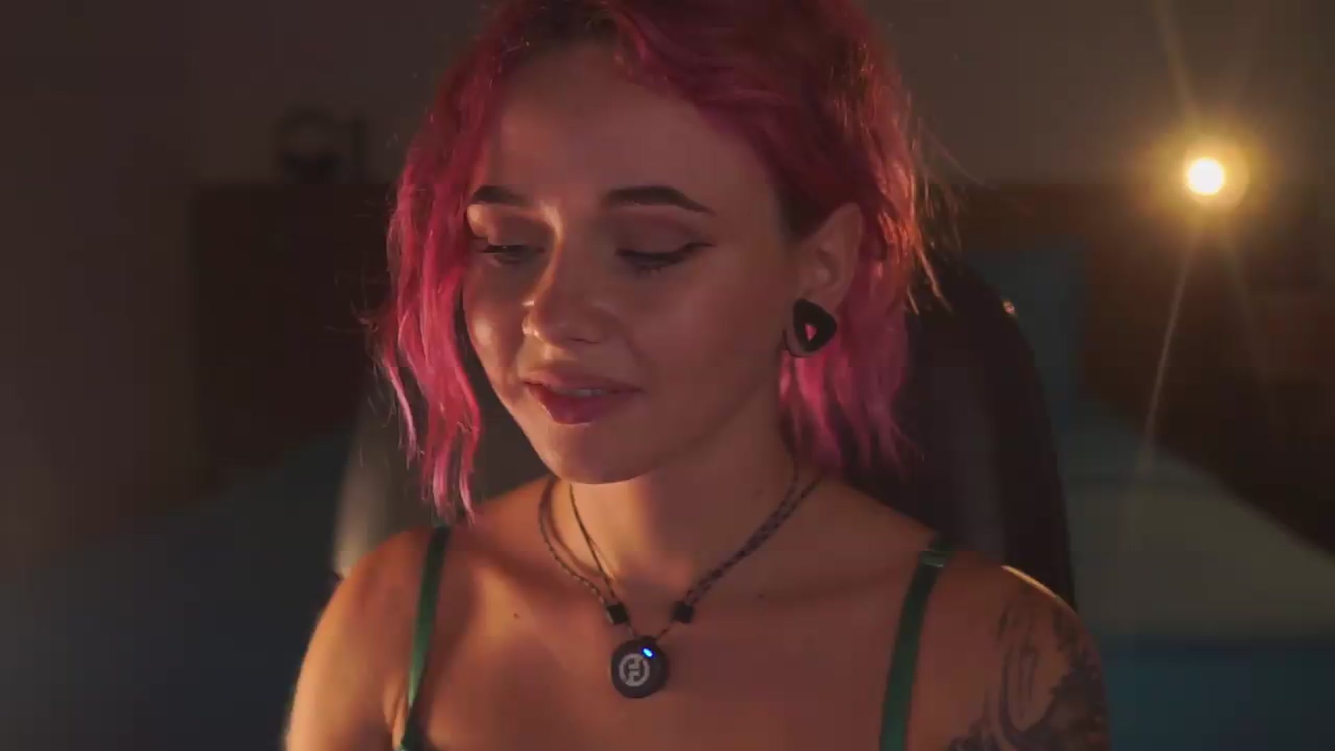 Gallery image thumbnail from Sarah_Pink's myfreecams stream on, 05/22/2026, 16:23 image 6 of 20