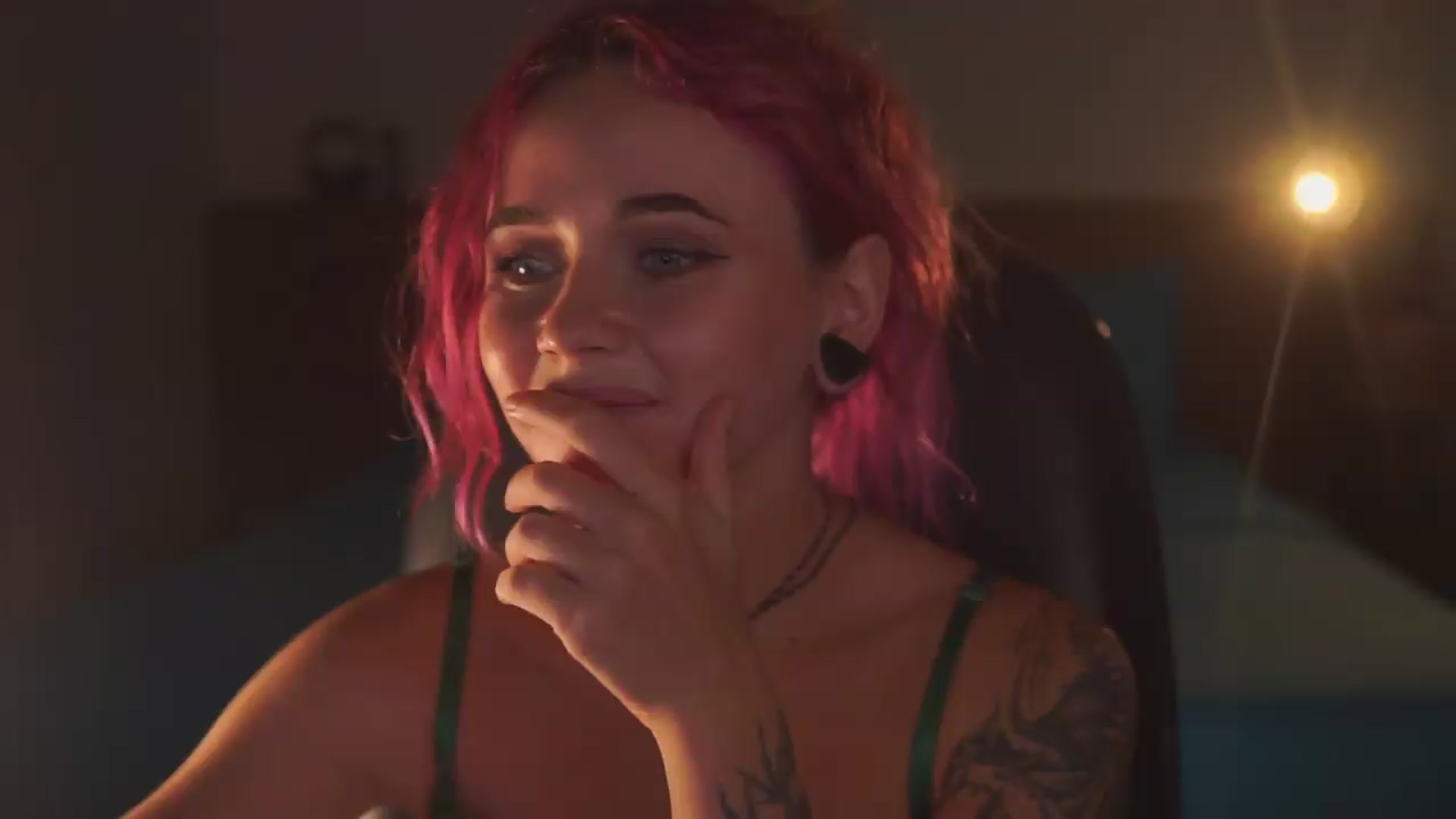 Gallery image thumbnail from Sarah_Pink's myfreecams stream on, 05/22/2026, 16:23 image 2 of 20