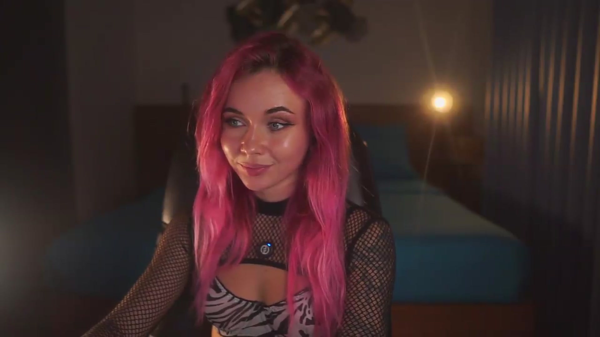 Gallery image thumbnail from Sarah_Pink's myfreecams stream on, 05/23/2026, 17:14 image 19 of 20