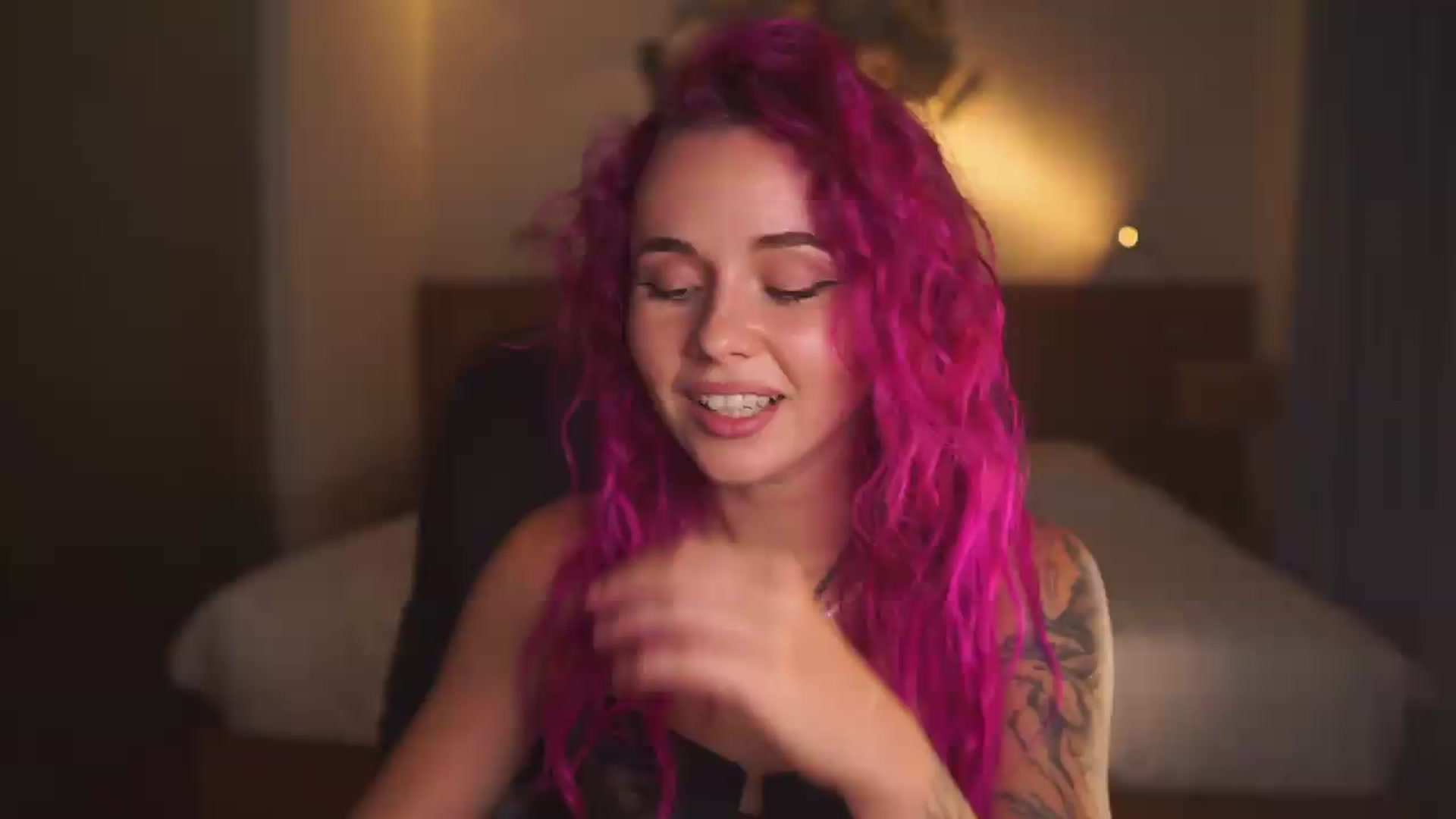Gallery image thumbnail from Sarah_Pink's myfreecams stream on, 05/30/2026, 15:59 image 8 of 20