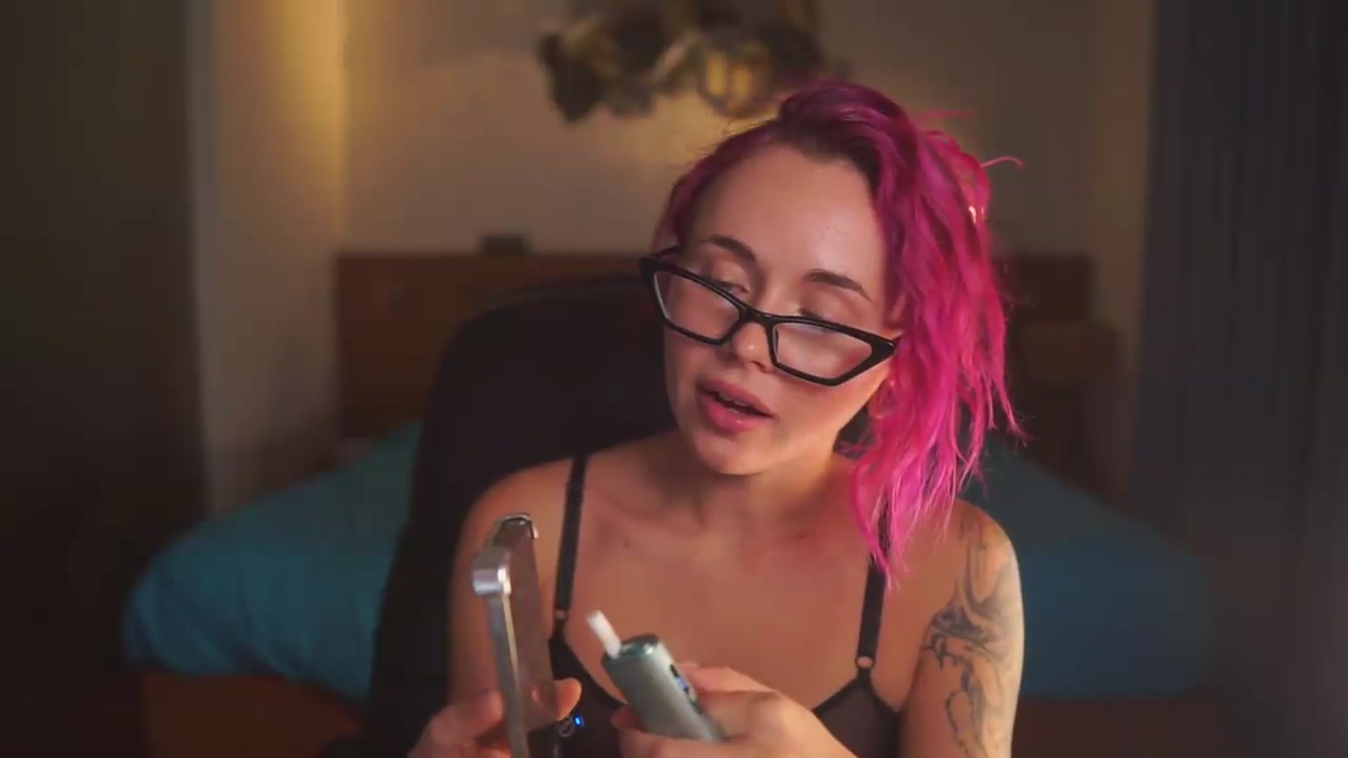 Gallery image thumbnail from Sarah_Pink's myfreecams stream on, 06/10/2026, 15:19 image 10 of 20