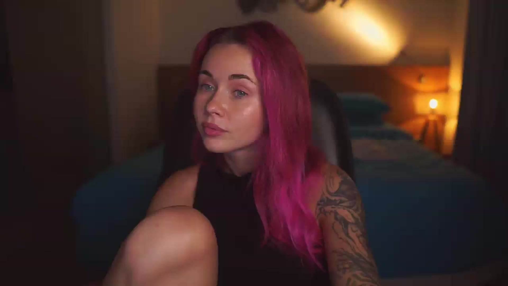 Gallery image thumbnail from Sarah_Pink's myfreecams stream on, 06/24/2026, 14:45 image 17 of 20