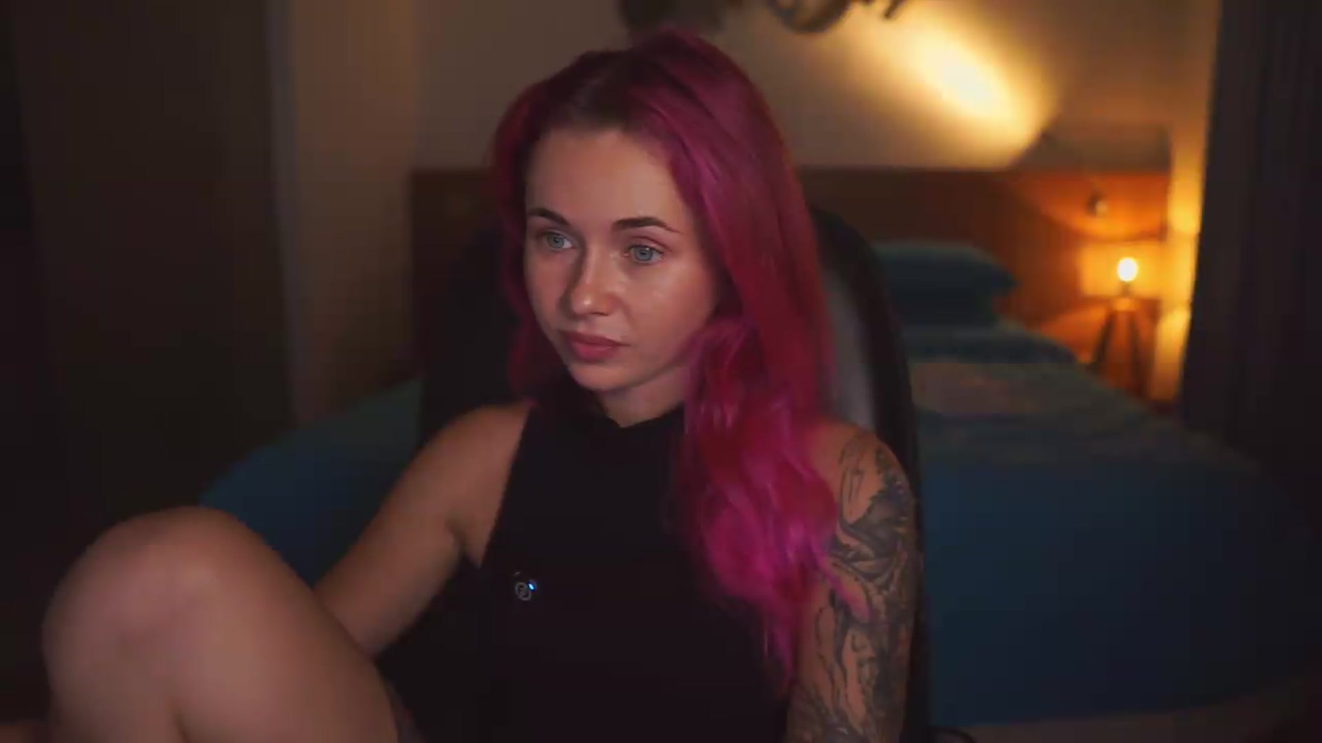 Gallery image thumbnail from Sarah_Pink's myfreecams stream on, 06/24/2026, 14:45 image 16 of 20