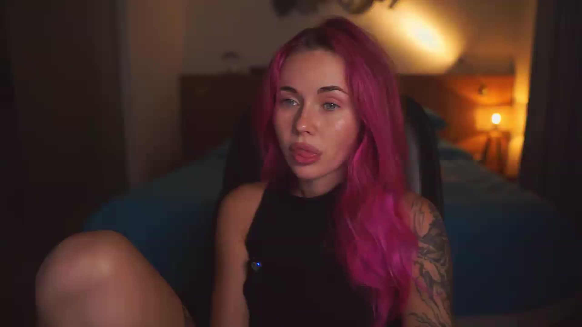 Gallery image thumbnail from Sarah_Pink's myfreecams stream on, 06/24/2026, 14:45 image 13 of 20