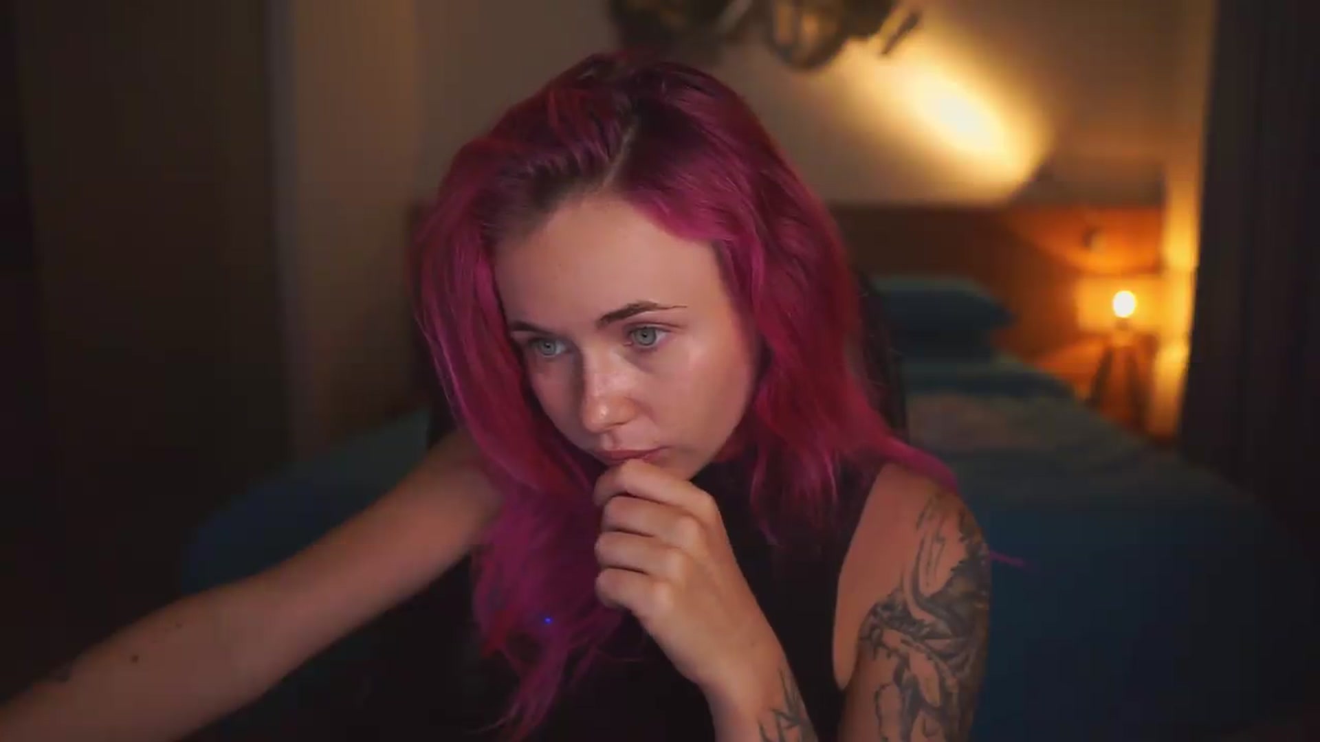 Gallery image thumbnail from Sarah_Pink's myfreecams stream on, 06/24/2026, 15:24 image 12 of 20