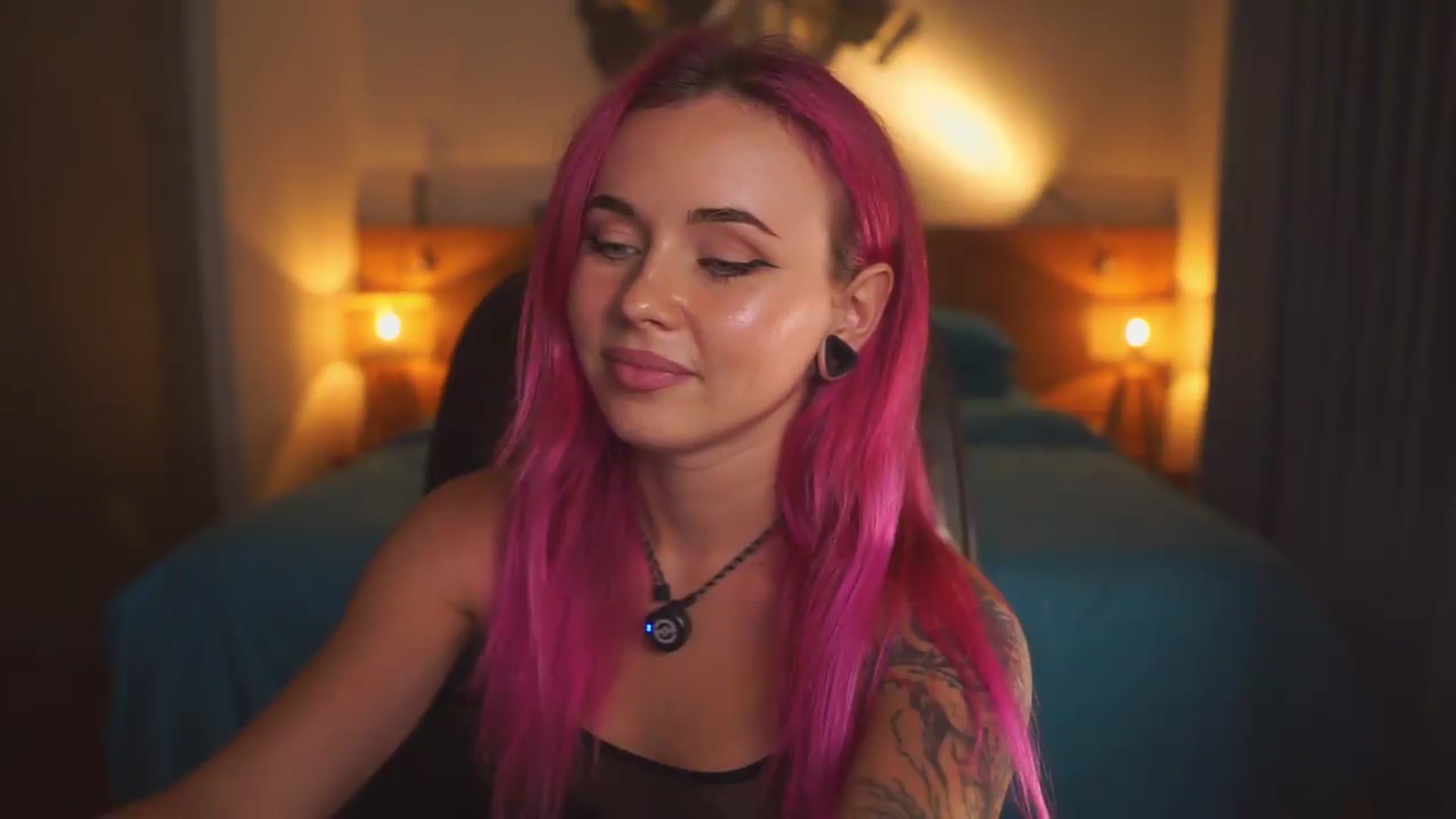 Gallery image thumbnail from Sarah_Pink's myfreecams stream on, 06/25/2026, 15:28 image 9 of 20