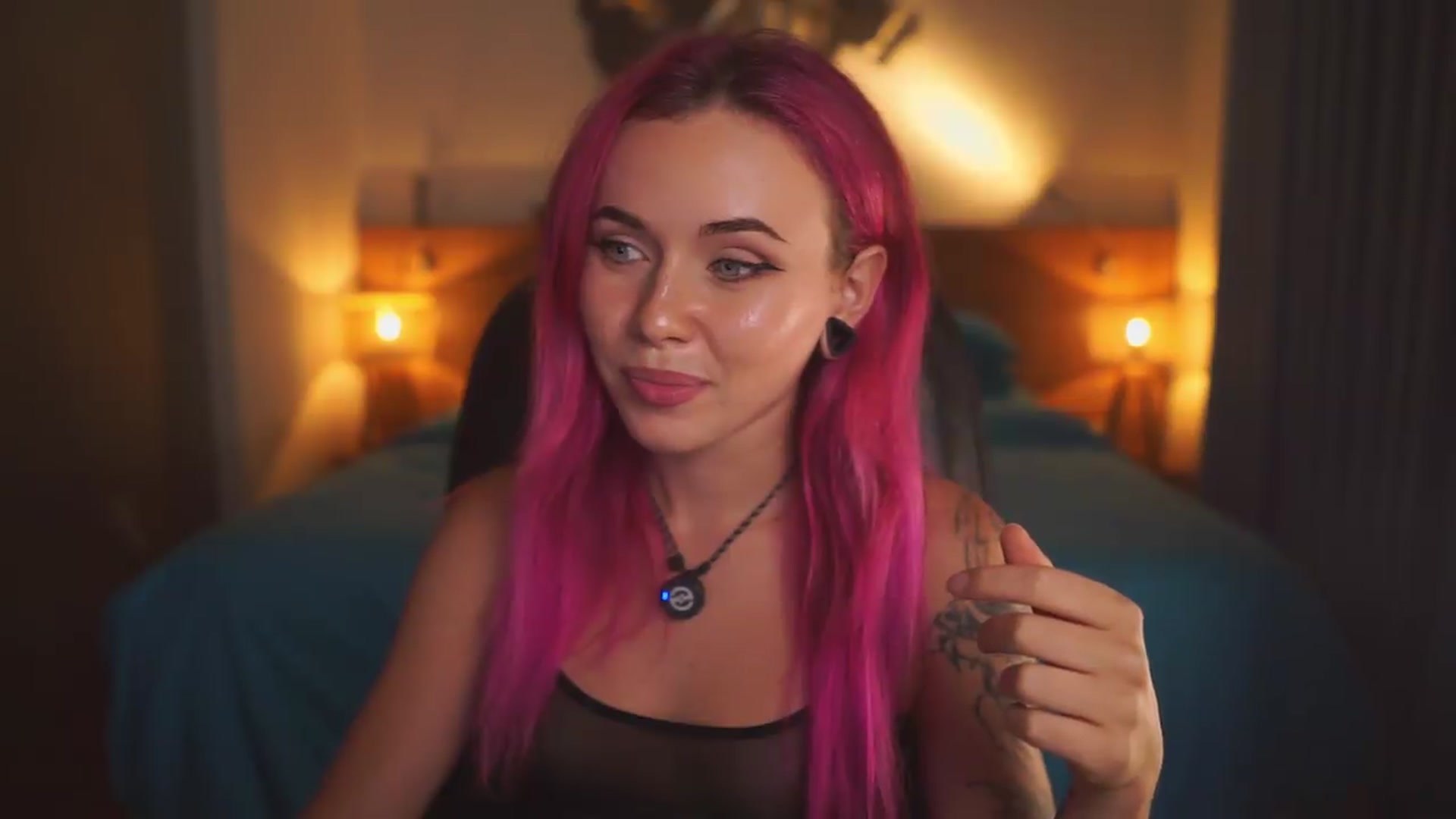 Gallery image thumbnail from Sarah_Pink's myfreecams stream on, 06/25/2026, 15:28 image 6 of 20