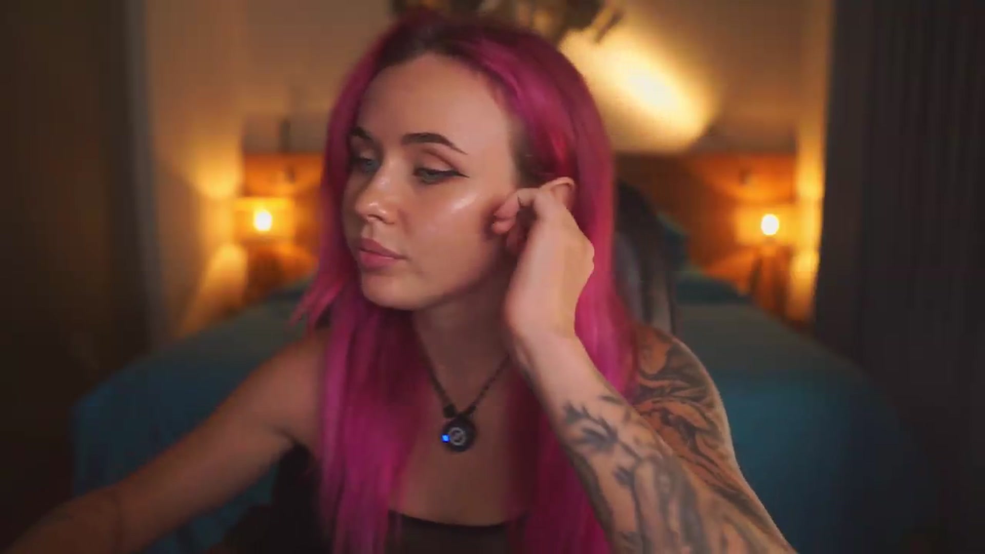 Gallery image thumbnail from Sarah_Pink's myfreecams stream on, 06/25/2026, 15:28 image 8 of 20