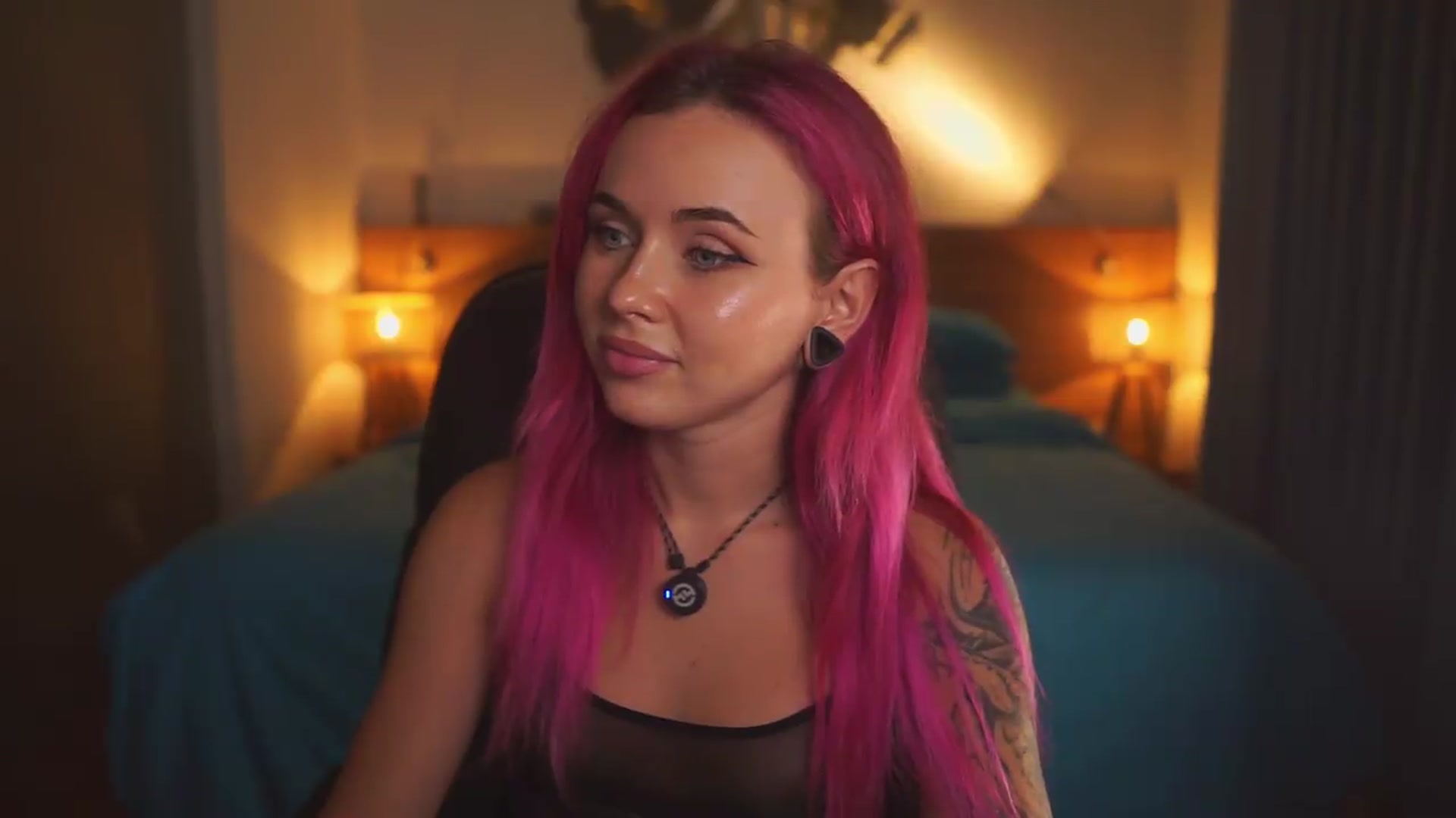 Gallery image thumbnail from Sarah_Pink's myfreecams stream on, 06/25/2026, 15:28 image 5 of 20