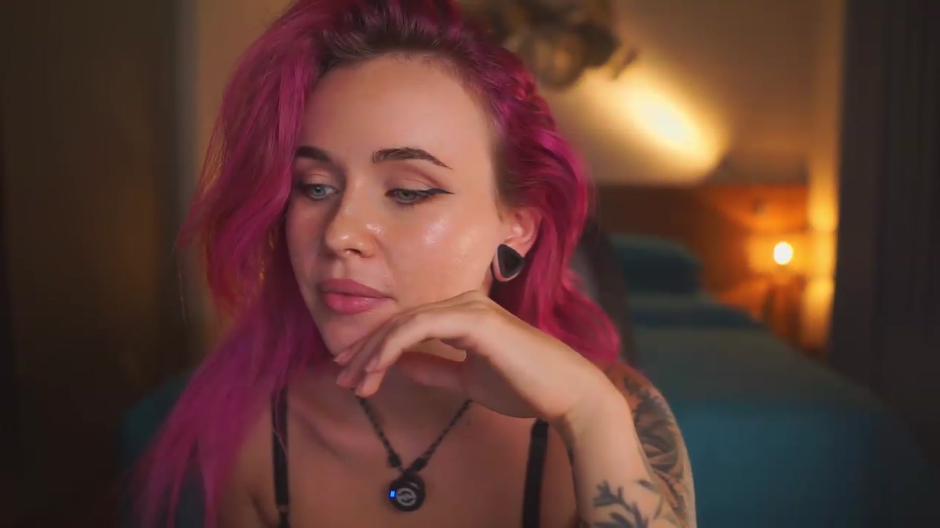 Gallery image thumbnail from Sarah_Pink's myfreecams stream on, 06/25/2026, 16:03 image 9 of 20