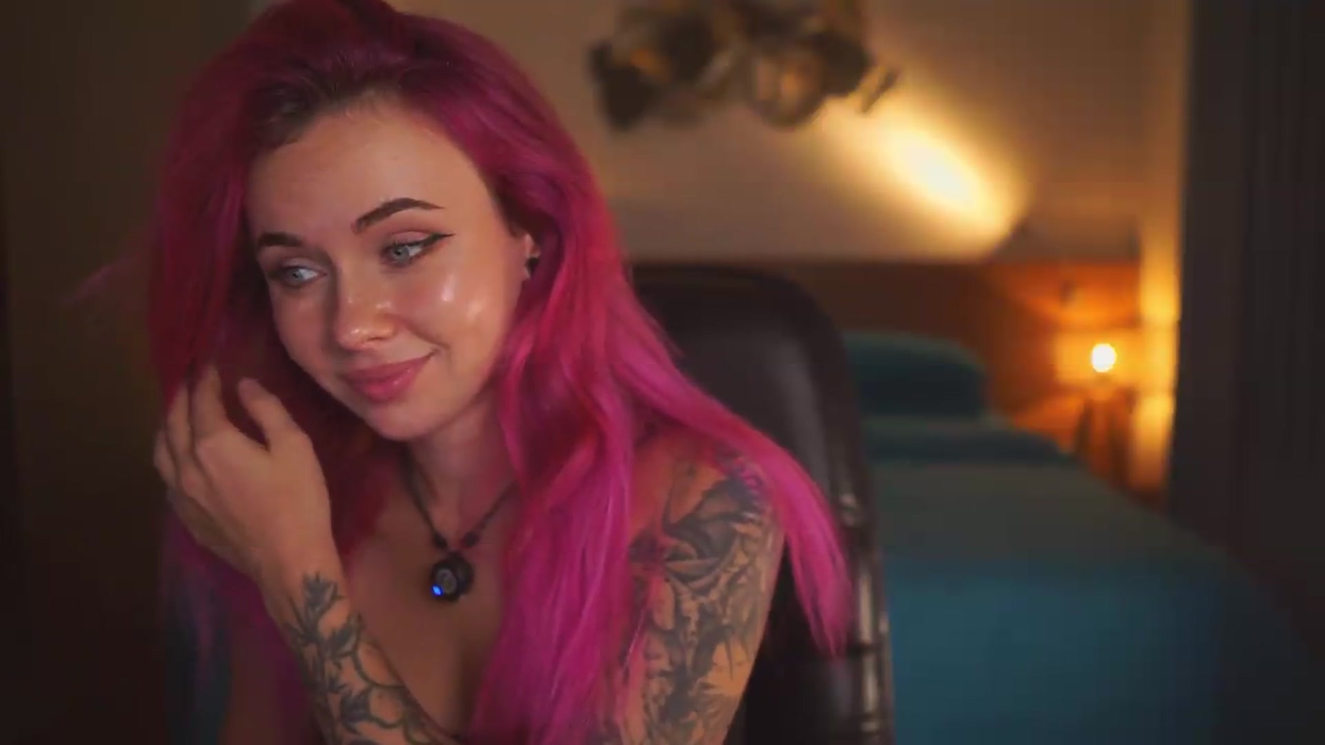 Gallery image thumbnail from Sarah_Pink's myfreecams stream on, 06/25/2026, 16:03 image 20 of 20