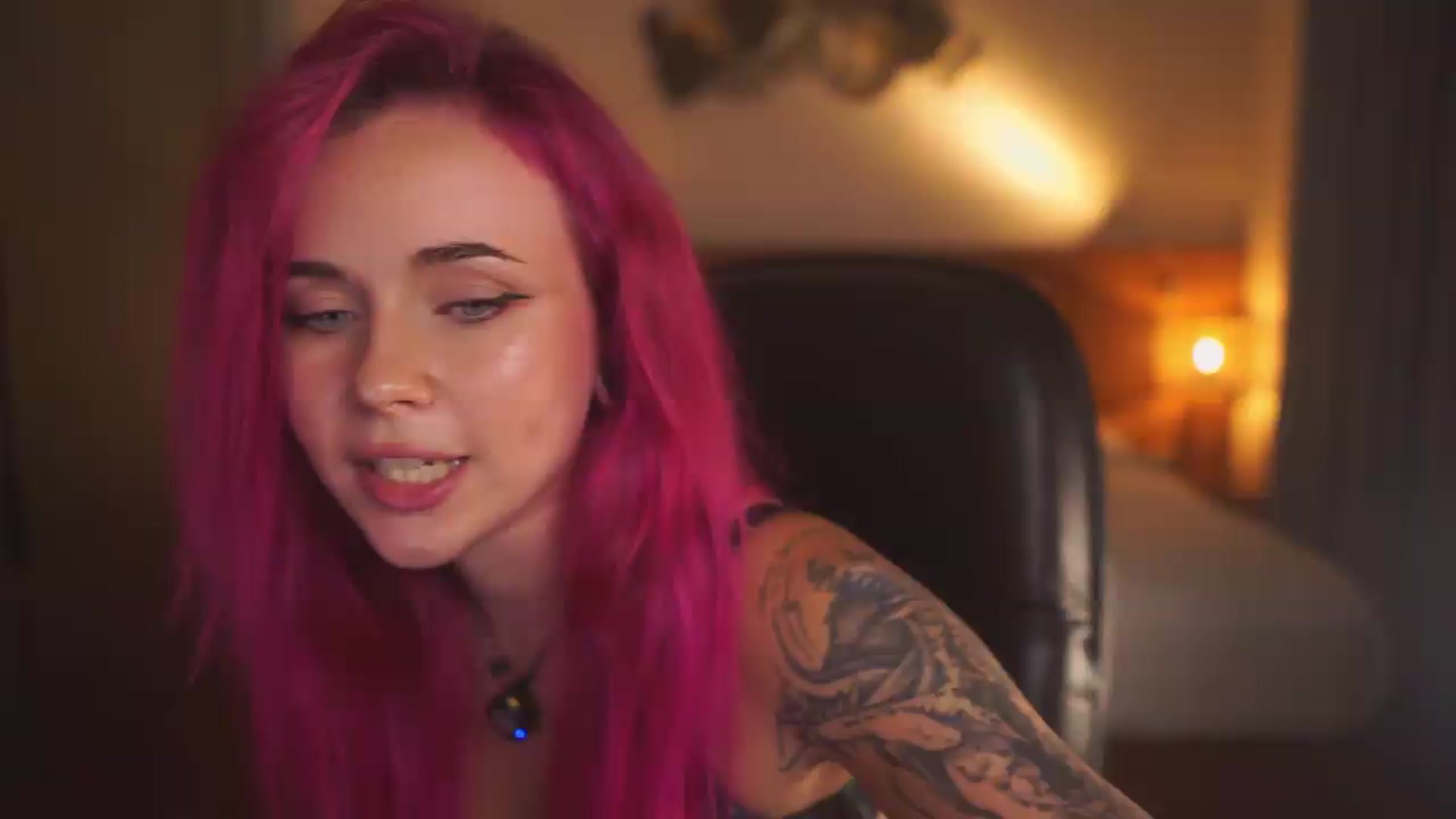 Gallery image thumbnail from Sarah_Pink's myfreecams stream on, 06/26/2026, 12:41 image 9 of 20