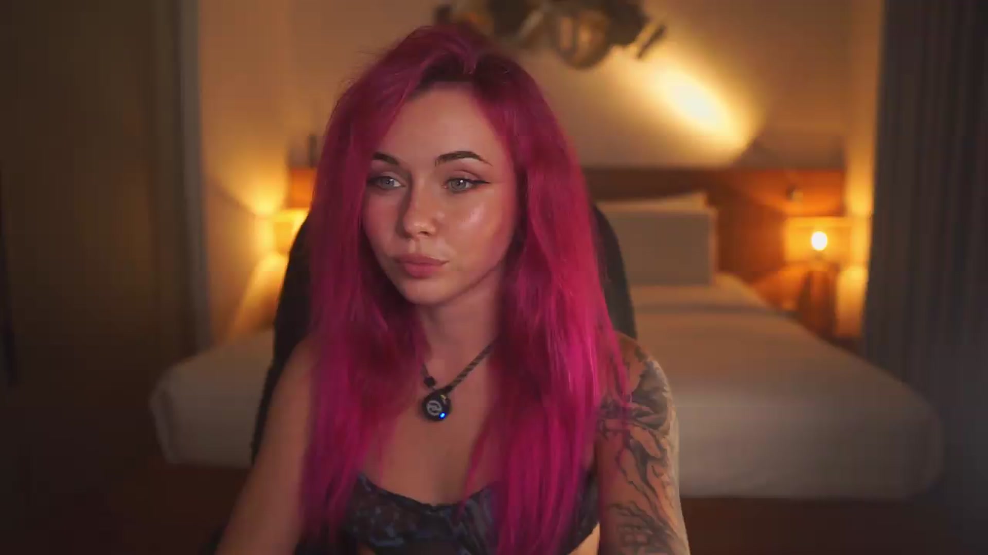 Gallery image thumbnail from Sarah_Pink's myfreecams stream on, 06/26/2026, 12:41 image 5 of 20