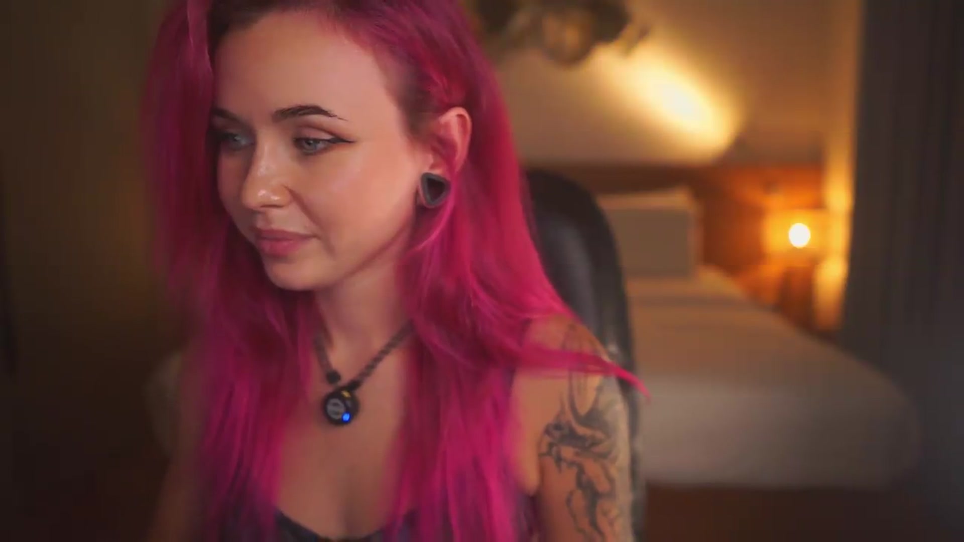 Gallery image thumbnail from Sarah_Pink's myfreecams stream on, 06/26/2026, 12:41 image 16 of 20